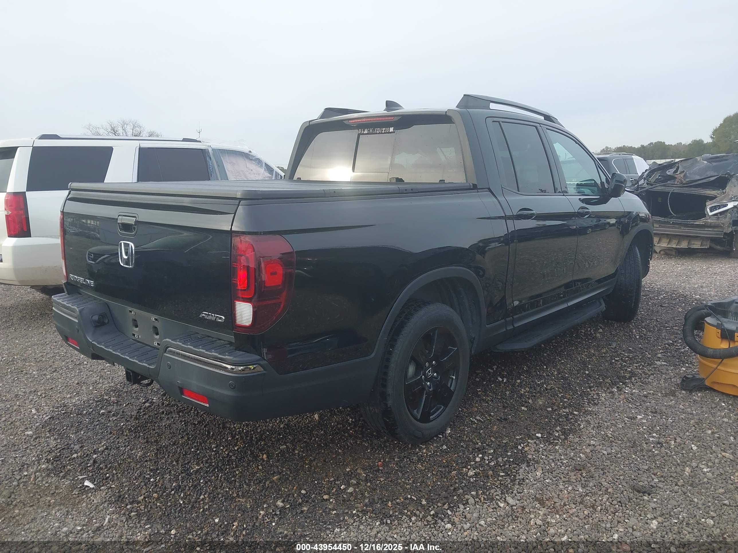 HONDA RIDGELINE image 4