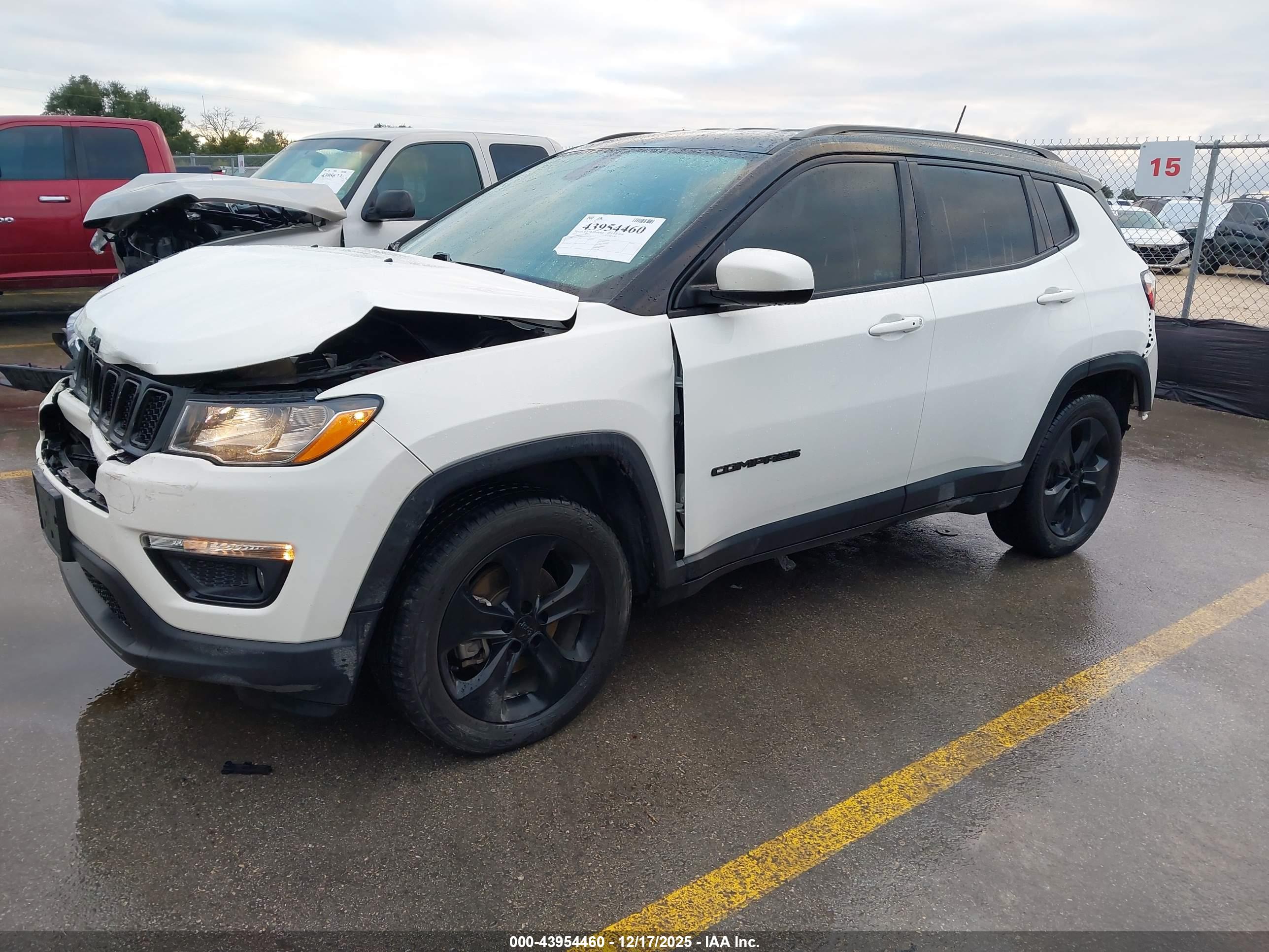 JEEP COMPASS image 2