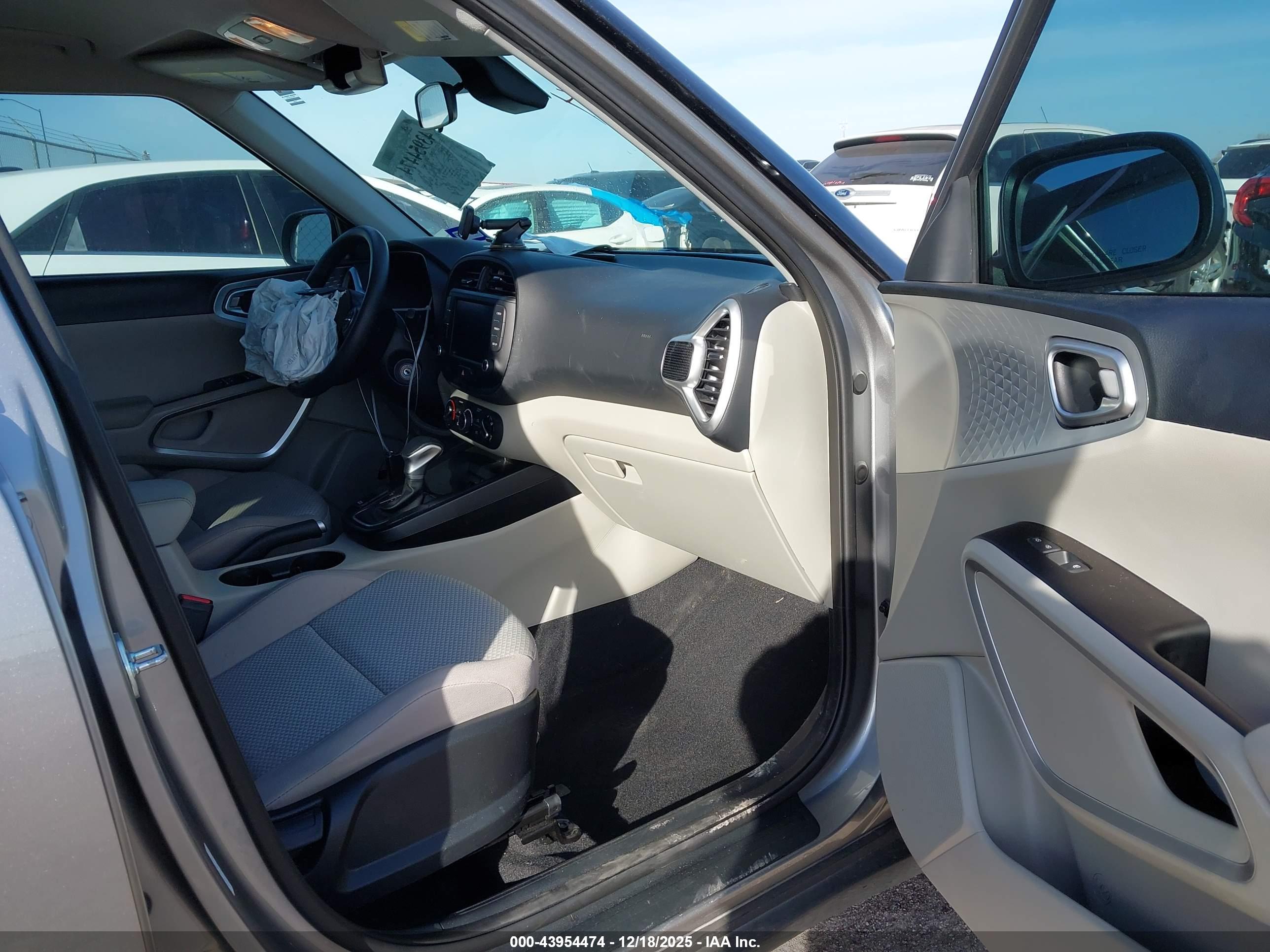 KIA SOUL image 5