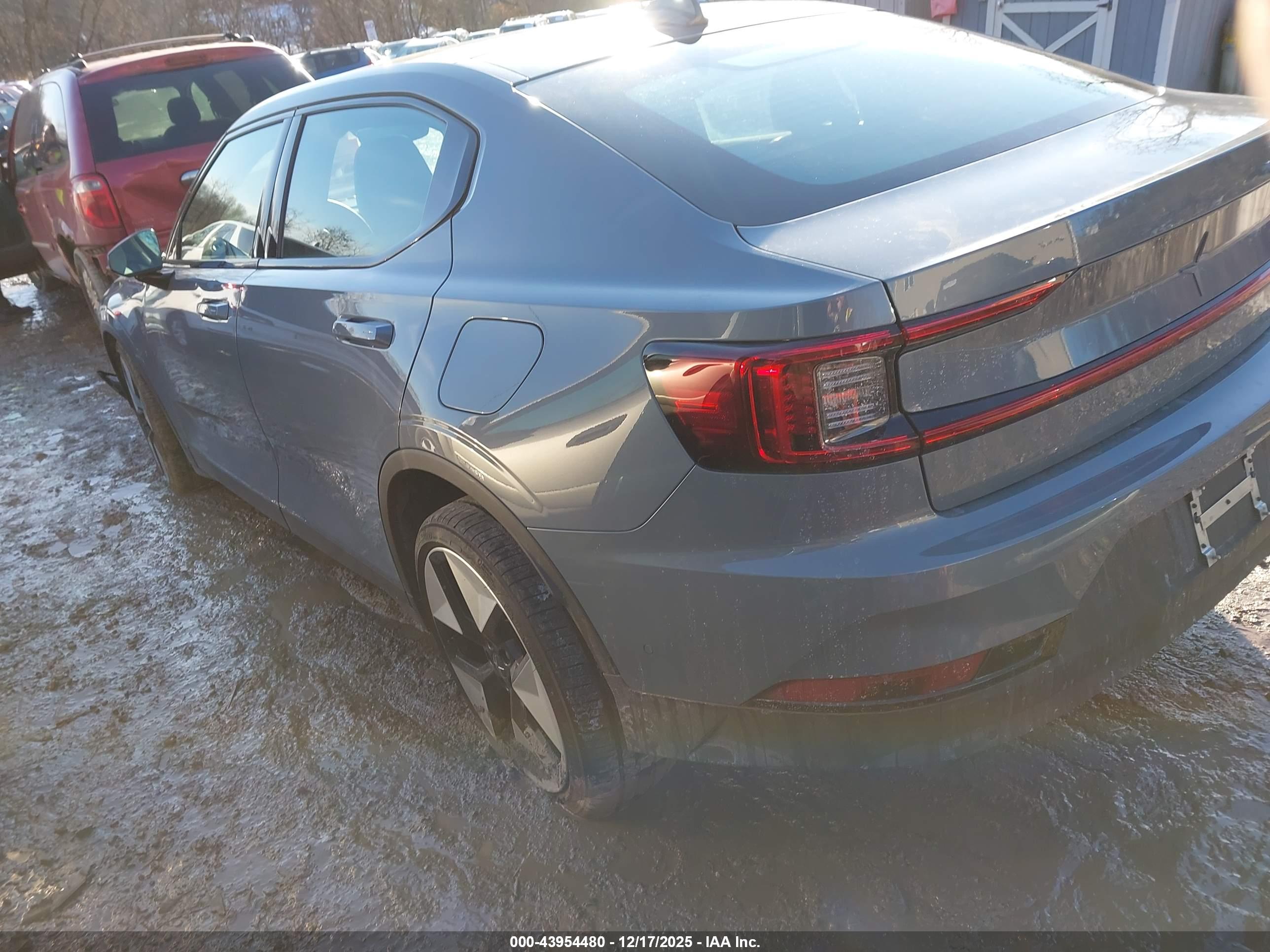 POLESTAR 2 image 3