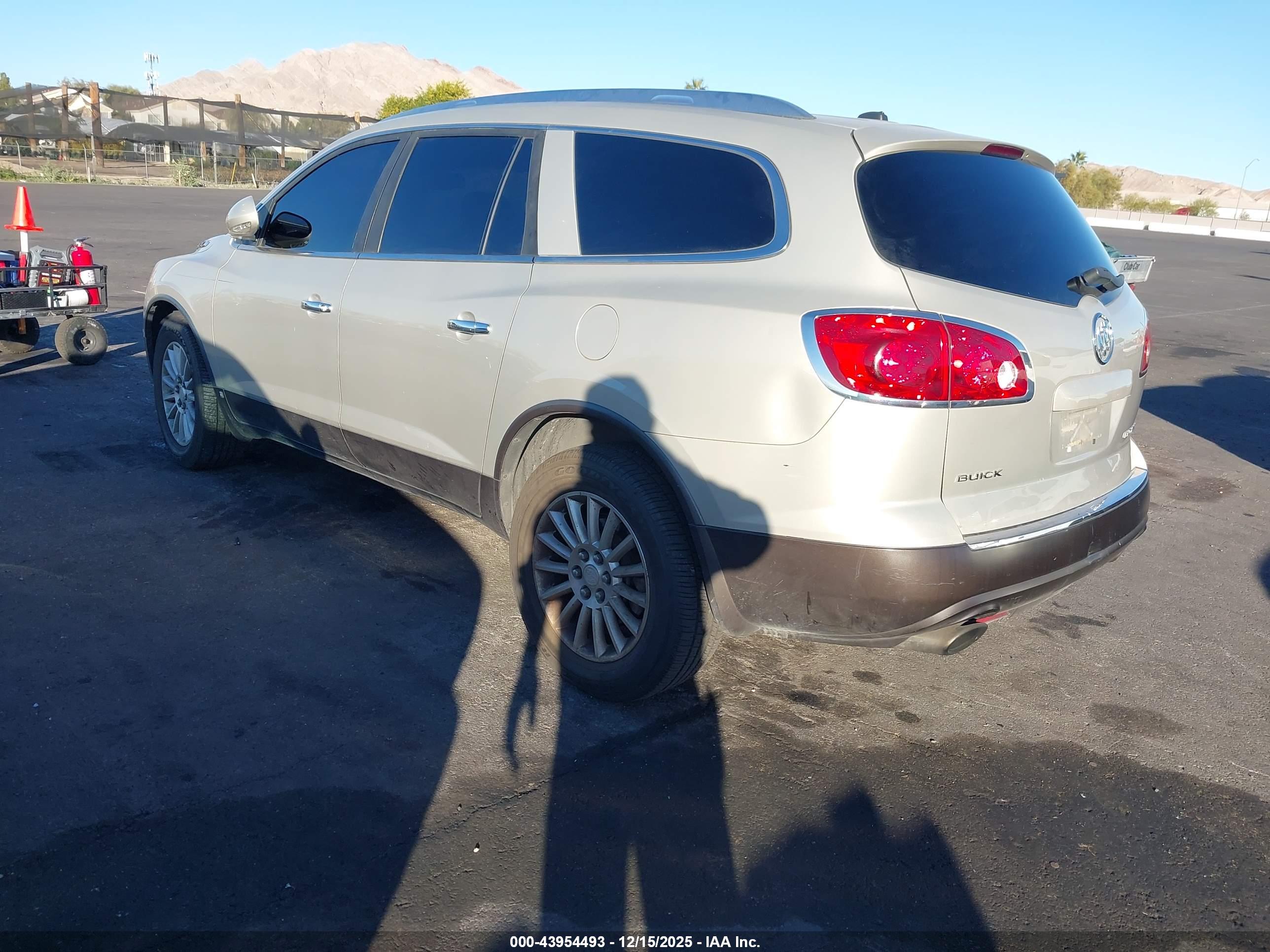 BUICK ENCLAVE image 3