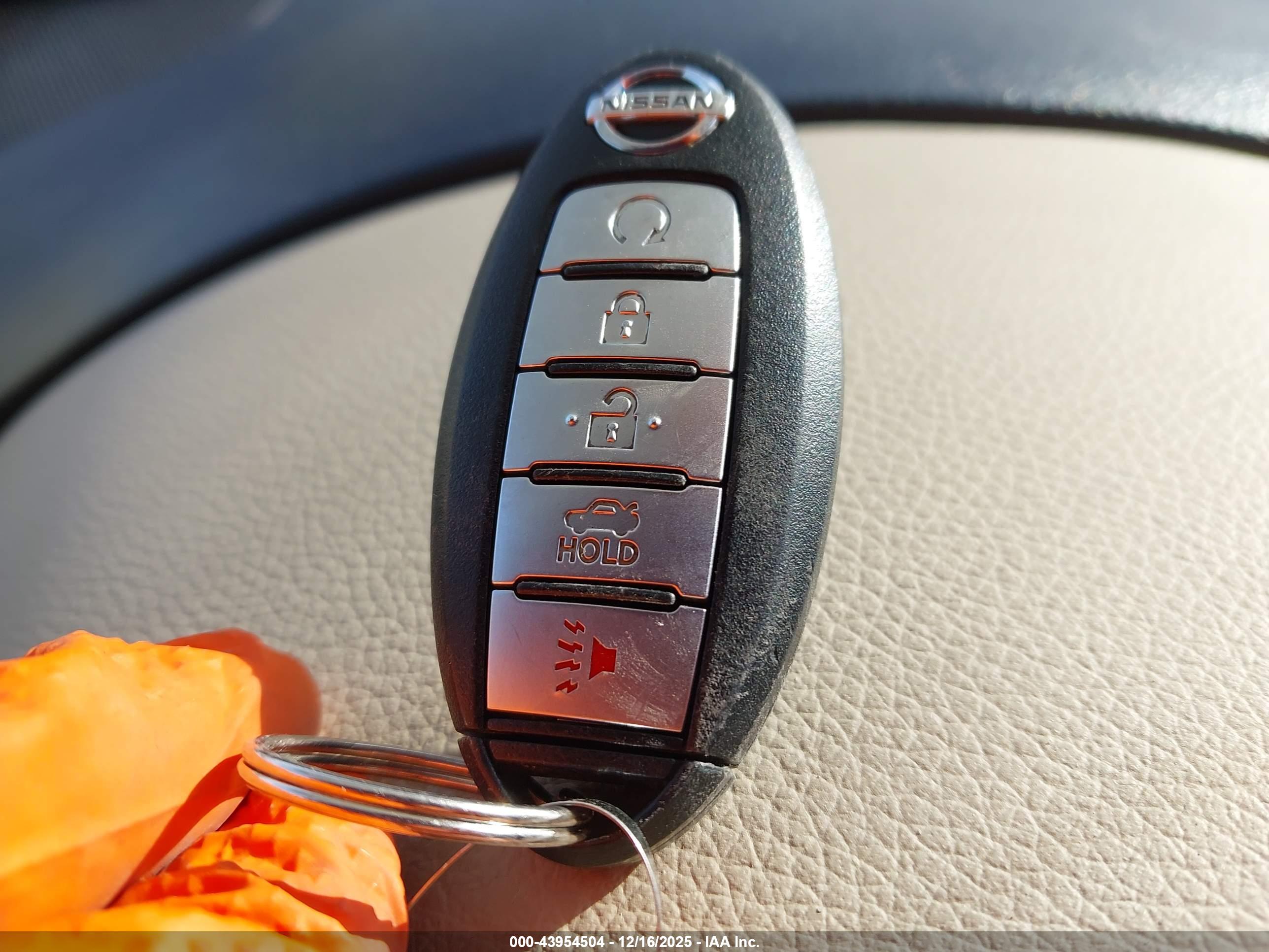 NISSAN ALTIMA image 11
