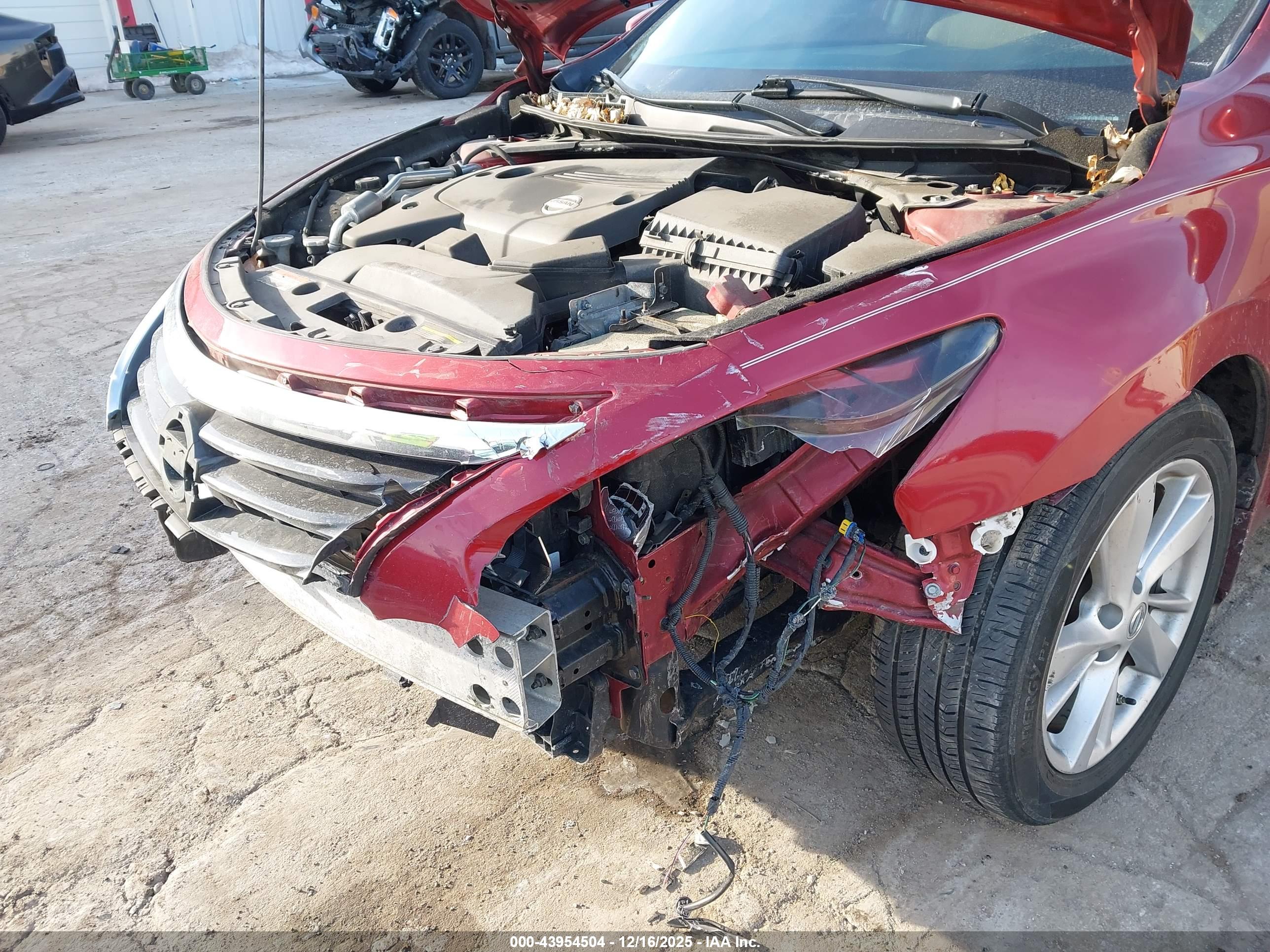 NISSAN ALTIMA image 6