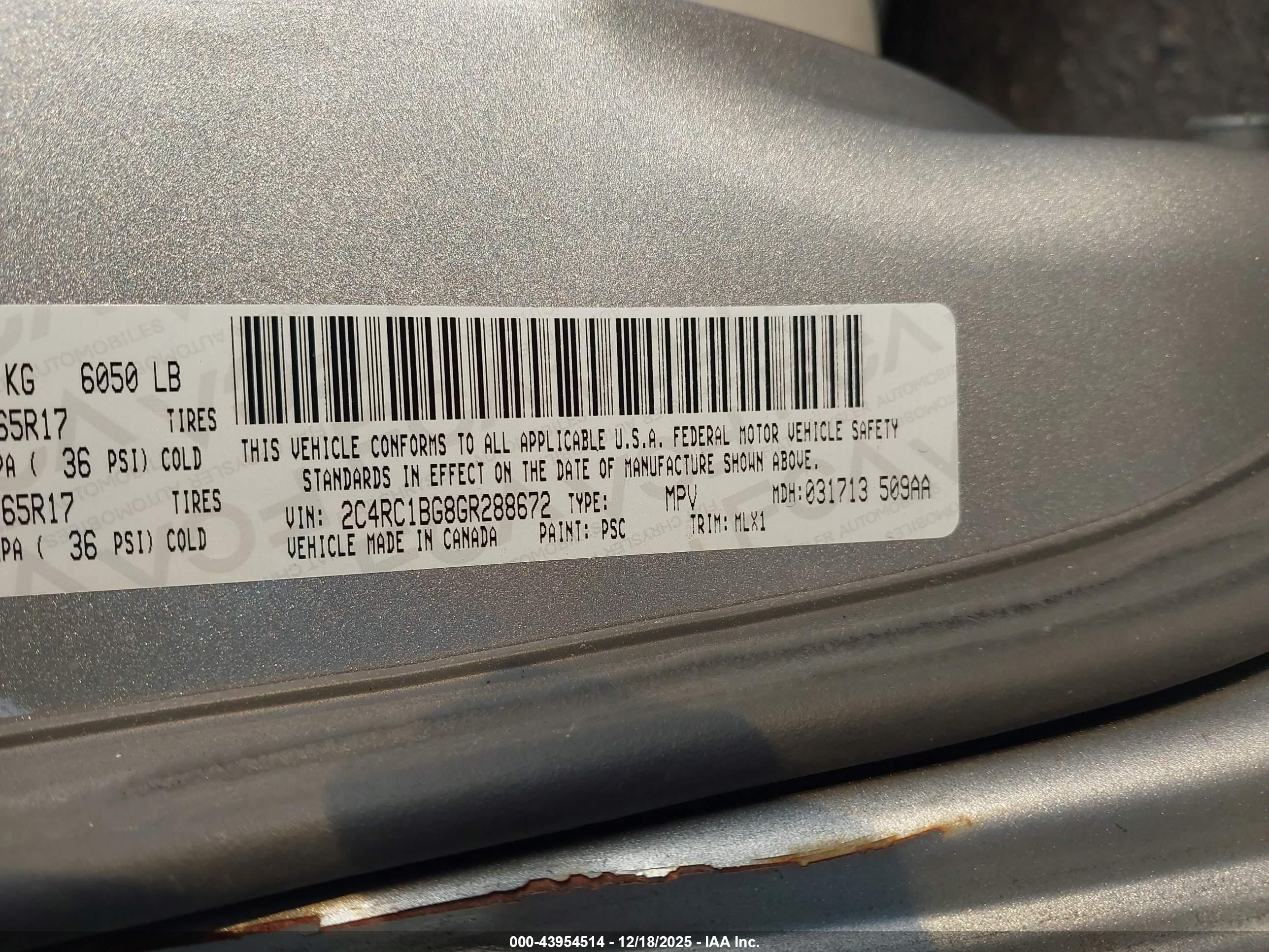 CHRYSLER TOWN image 9