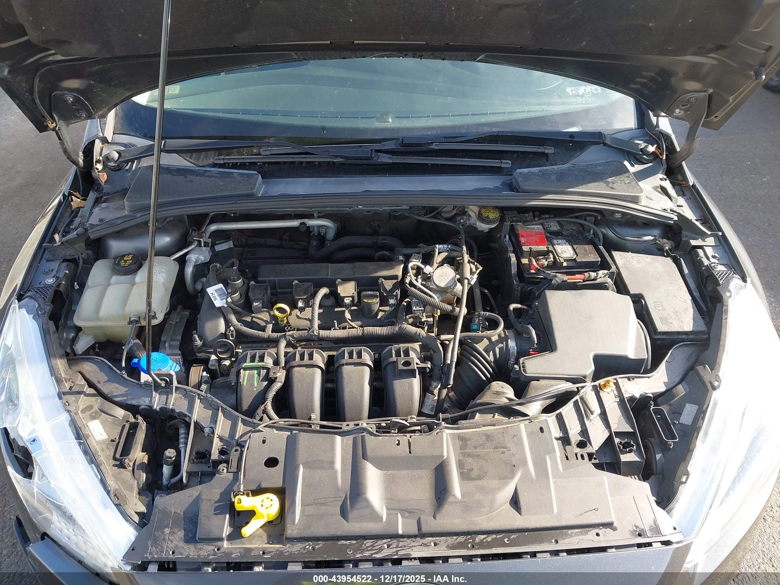FORD FOCUS image 10