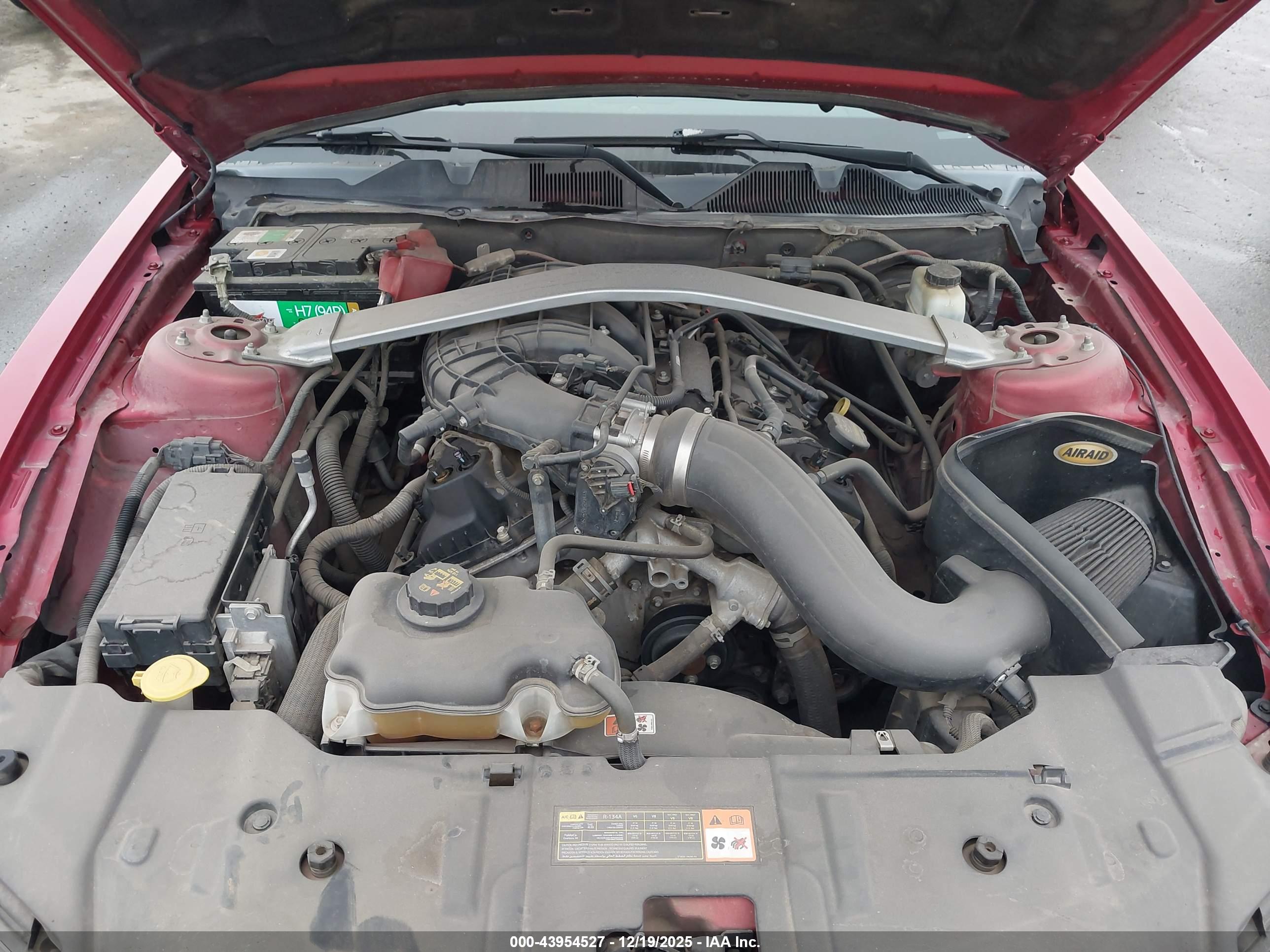 FORD MUSTANG image 10