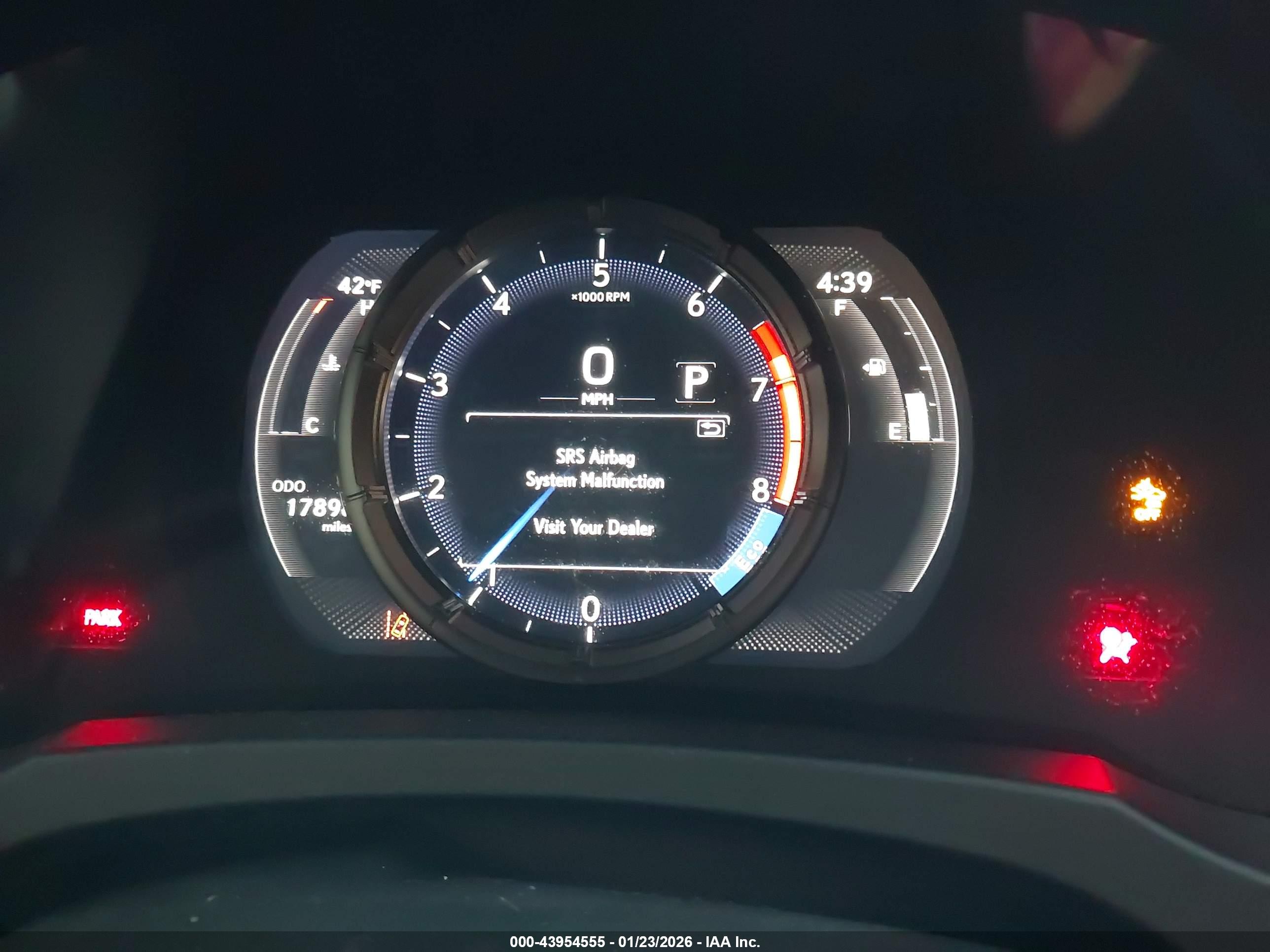 LEXUS IS image 7