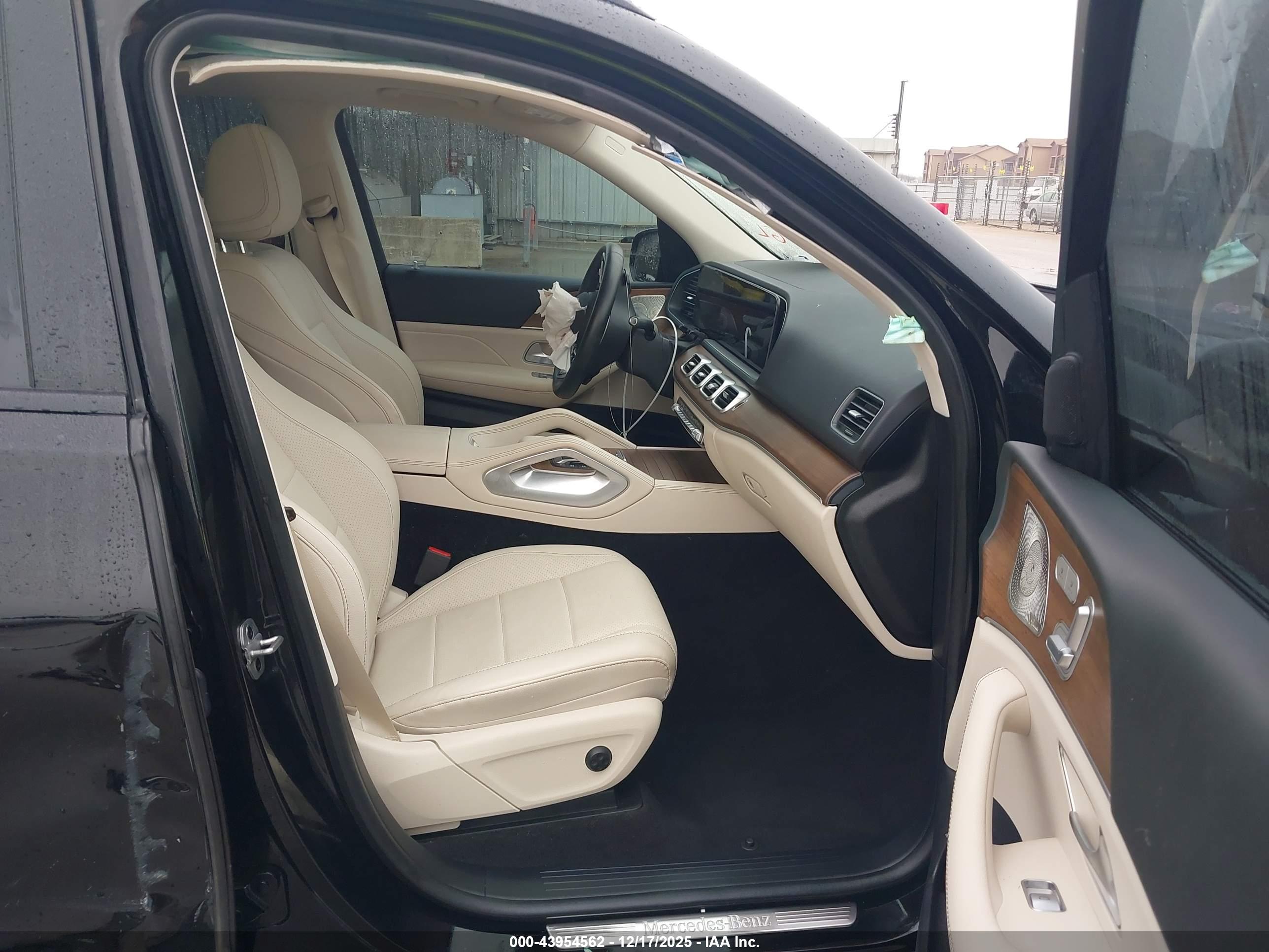 MERCEDES-BENZ GLE image 5