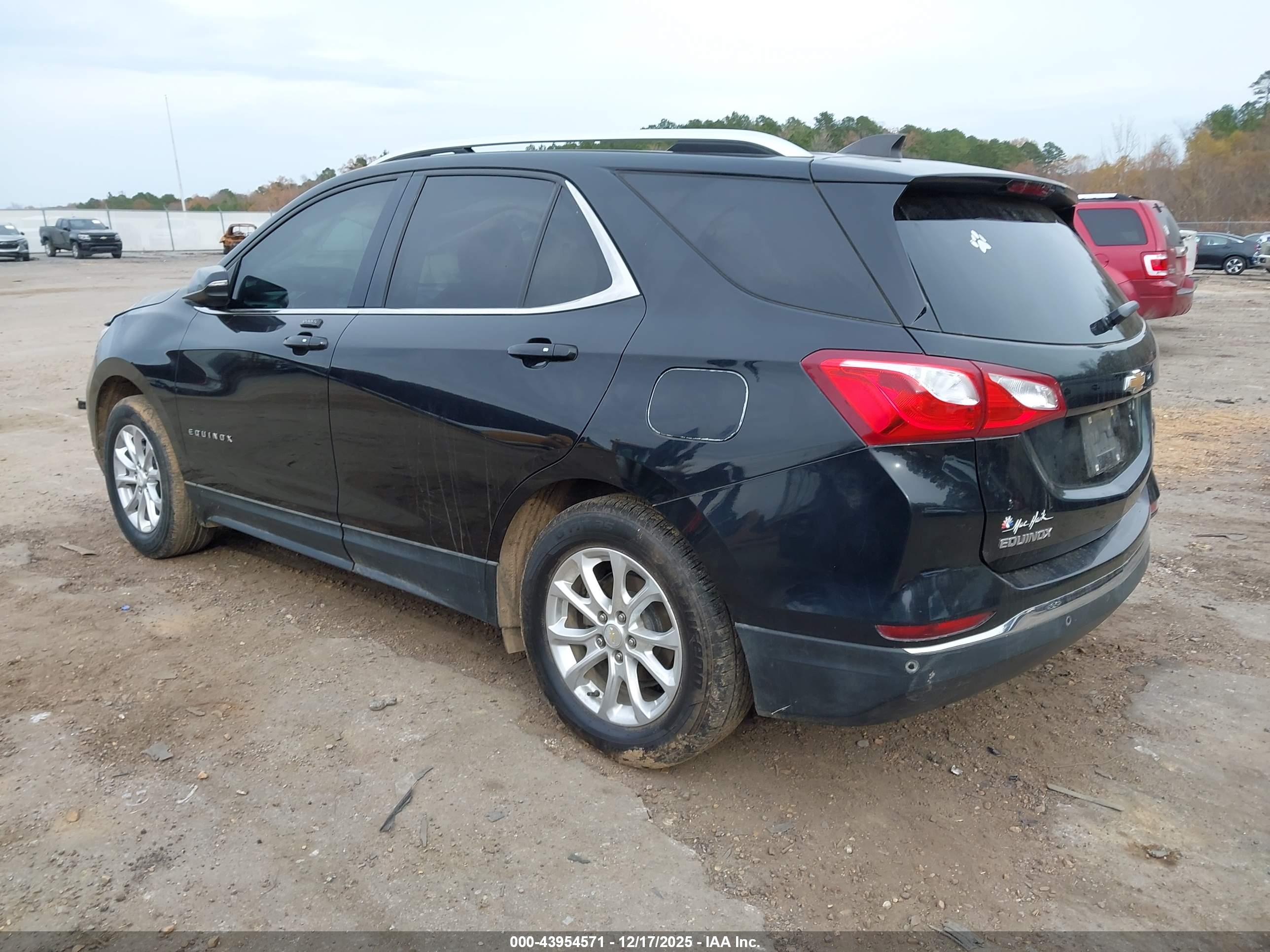 CHEVROLET EQUINOX image 3
