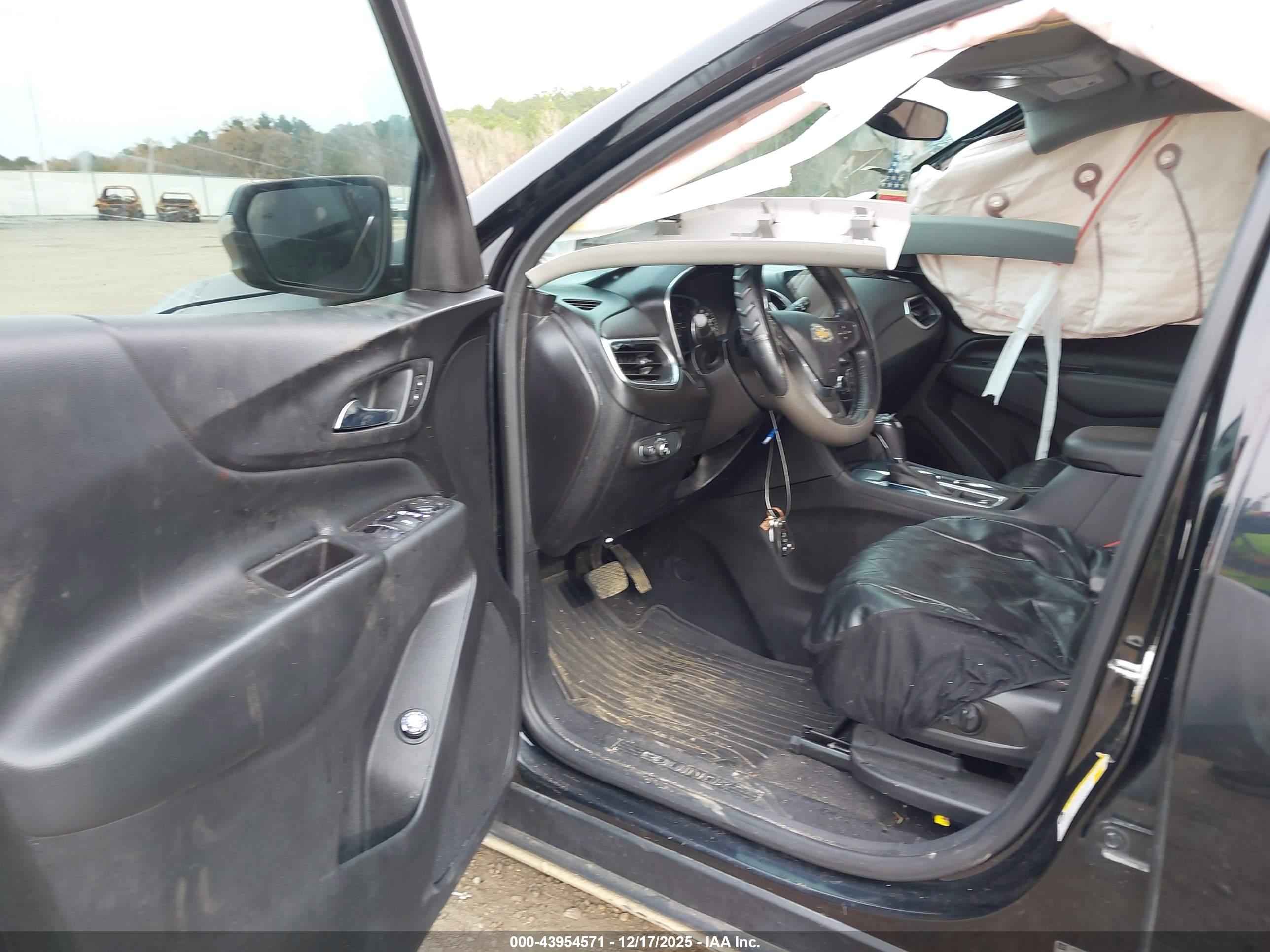 CHEVROLET EQUINOX image 5