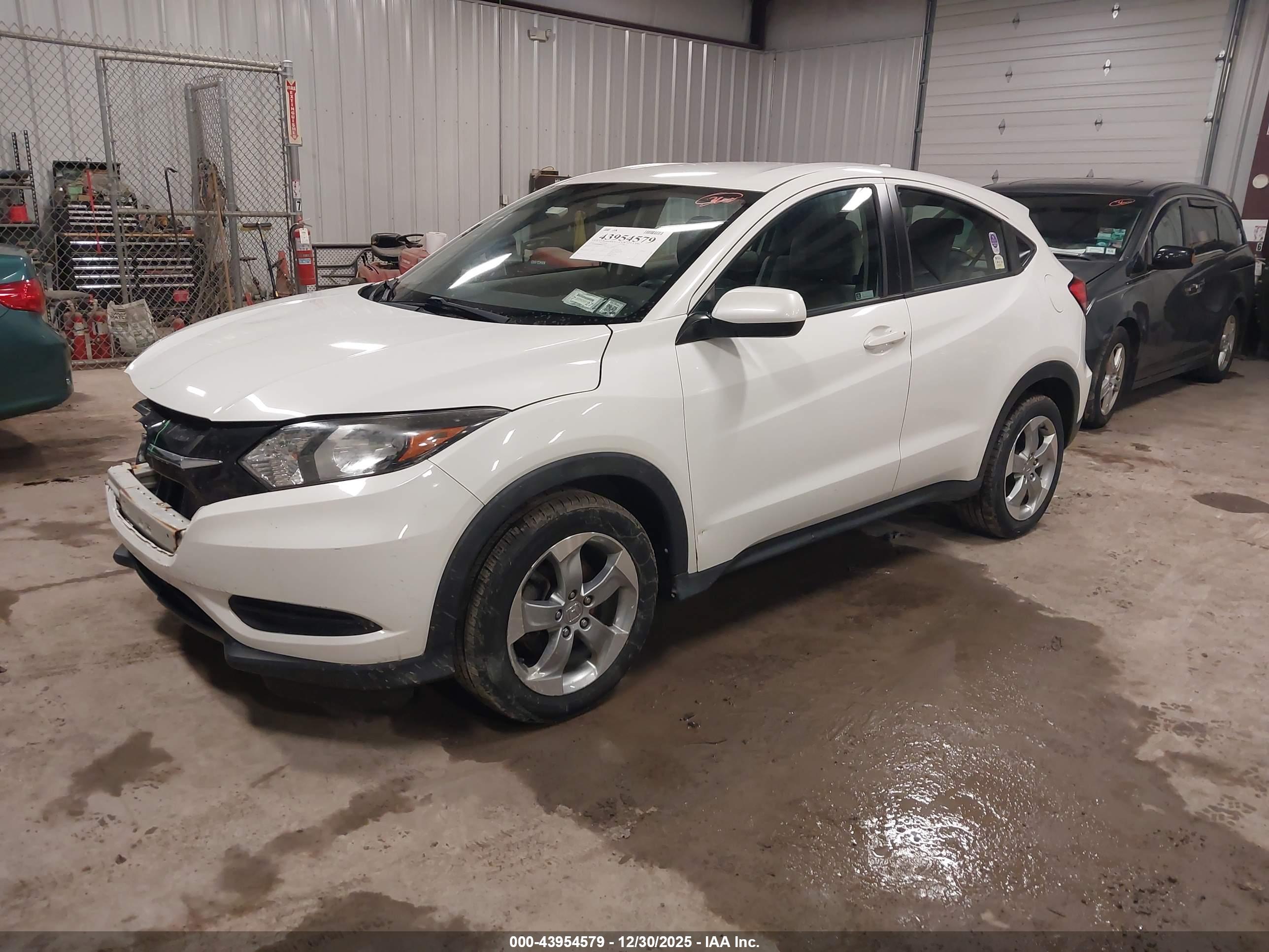 HONDA HR-V image 2