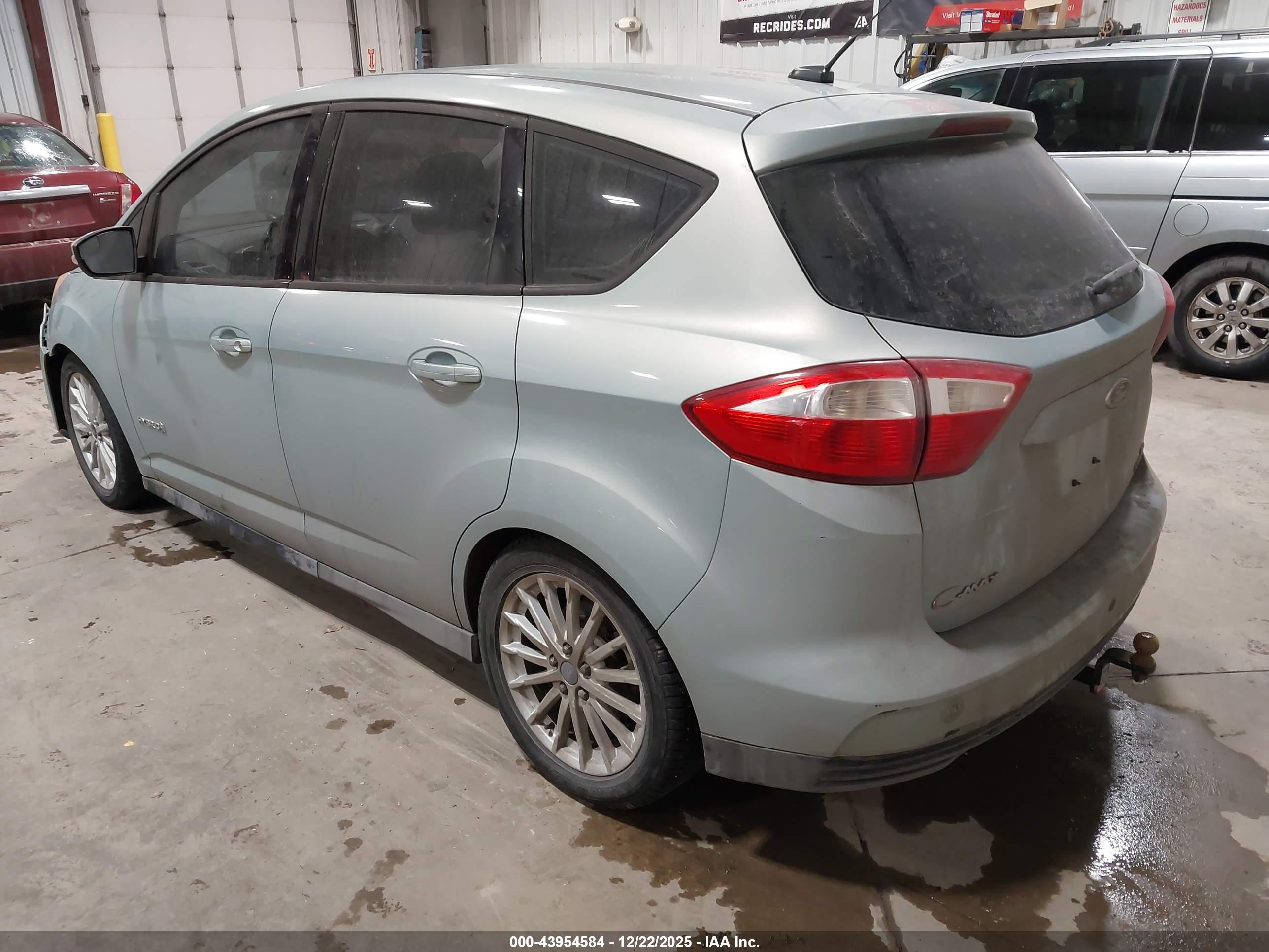 FORD C-MAX image 3