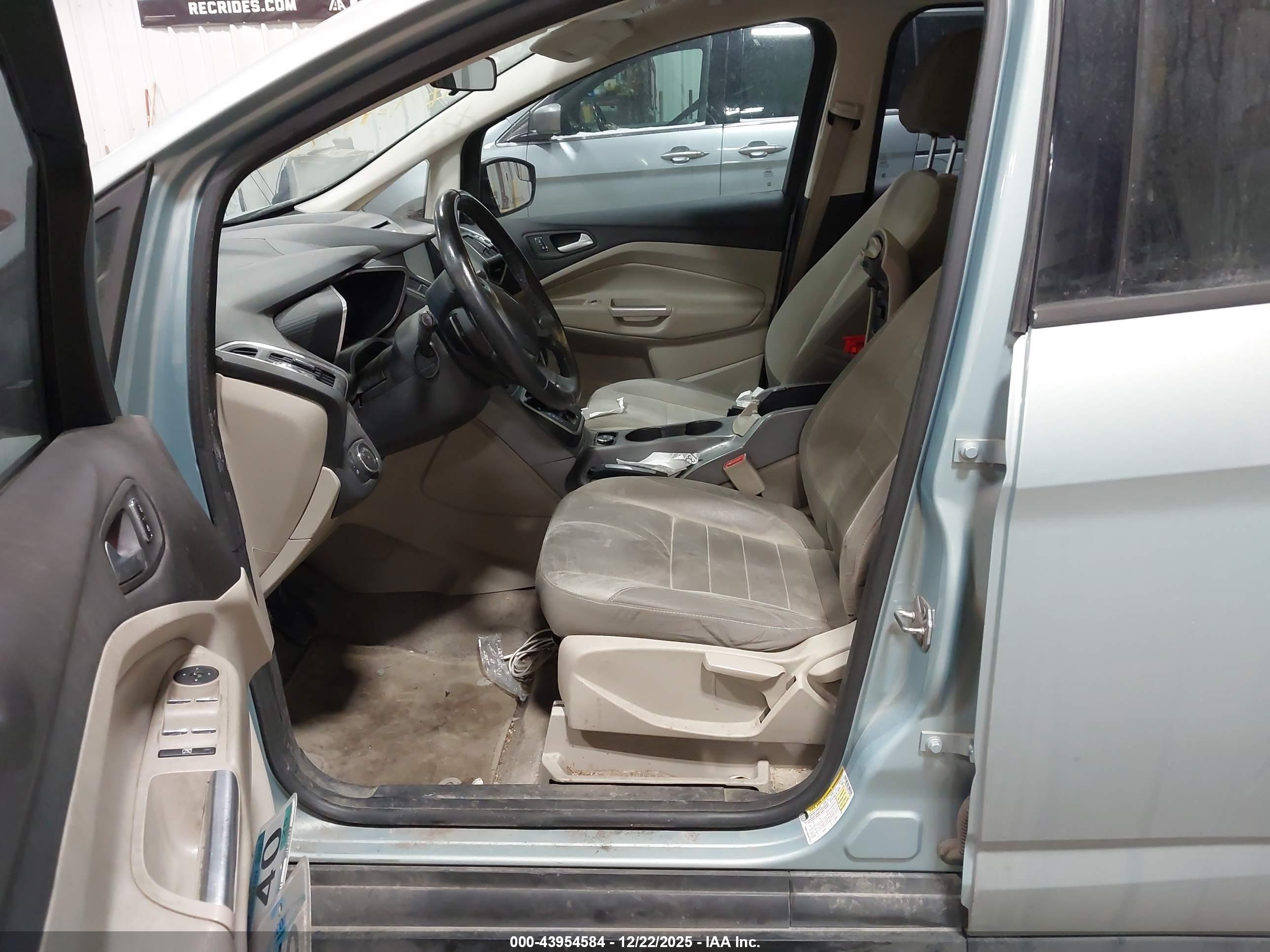 FORD C-MAX image 5
