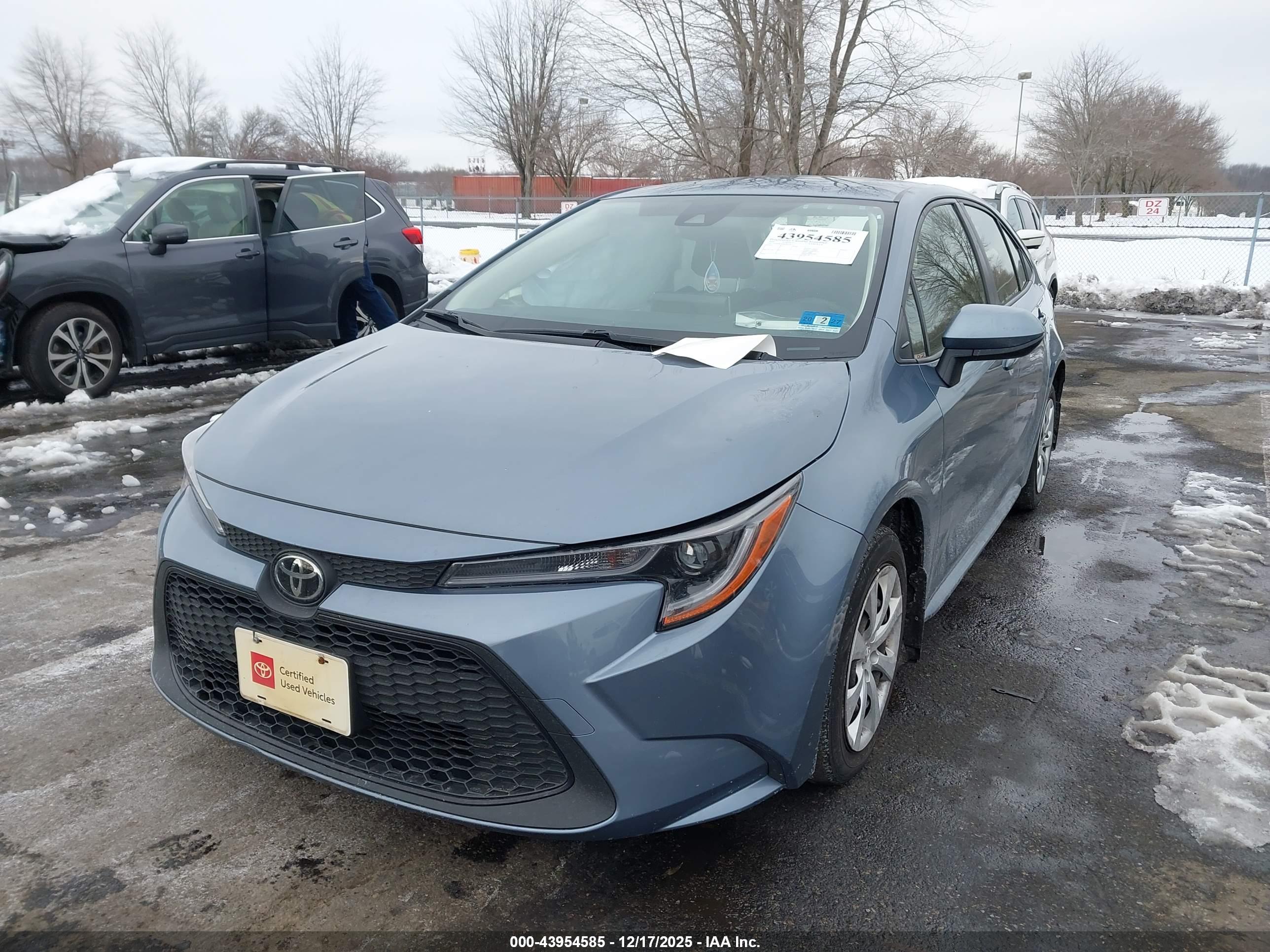 TOYOTA COROLLA image 2