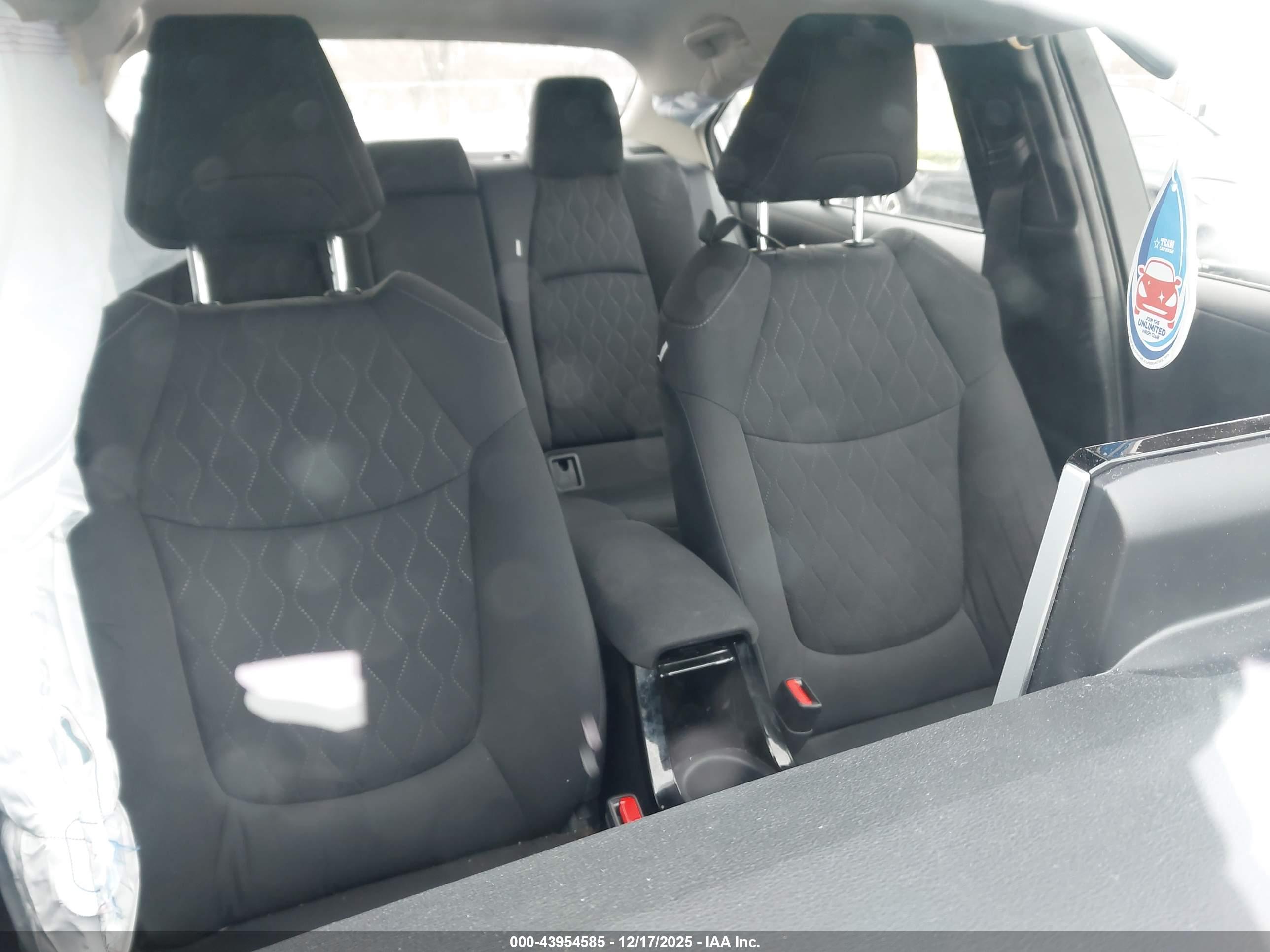 TOYOTA COROLLA image 5
