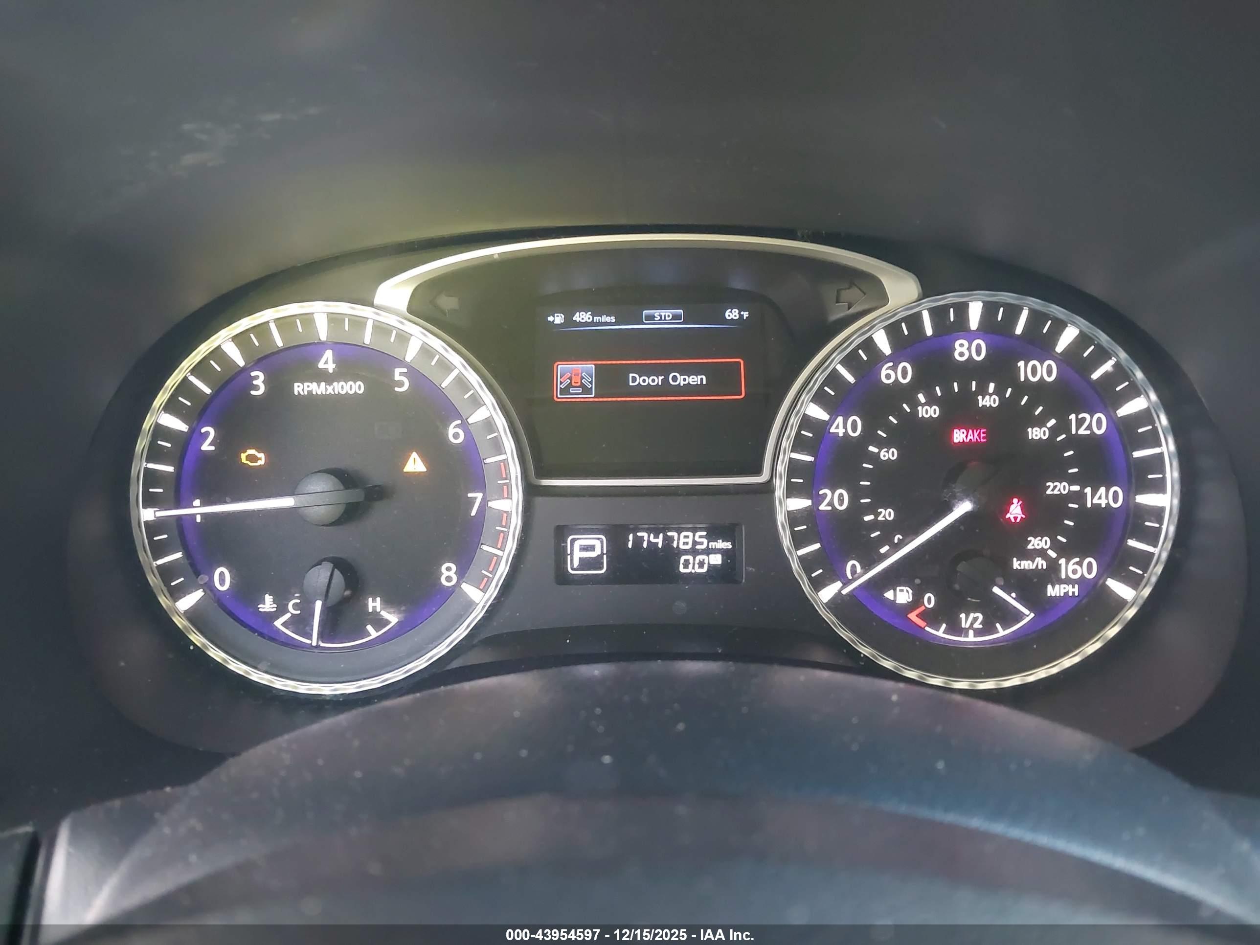 INFINITI JX35 image 7