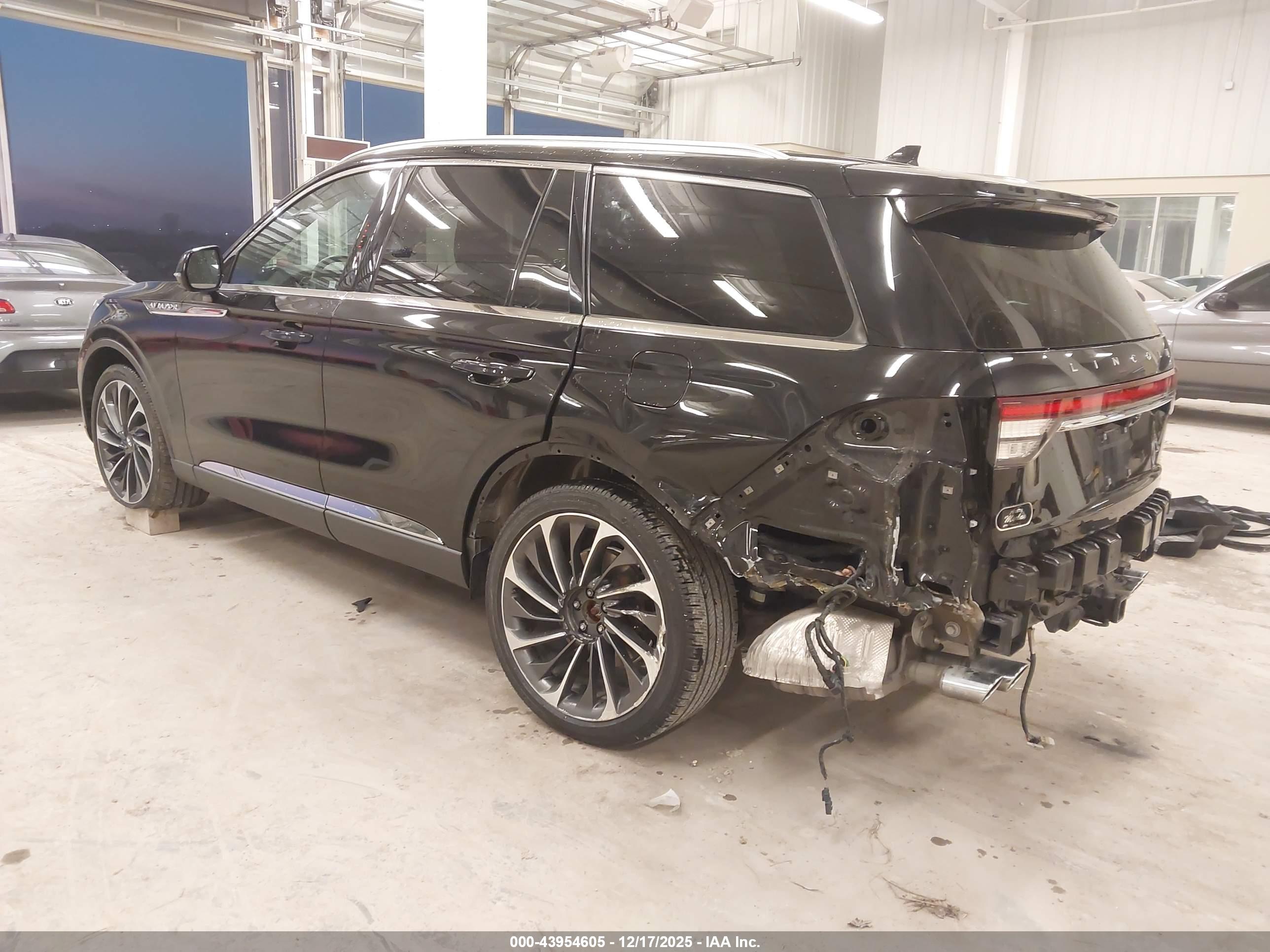 LINCOLN AVIATOR image 3
