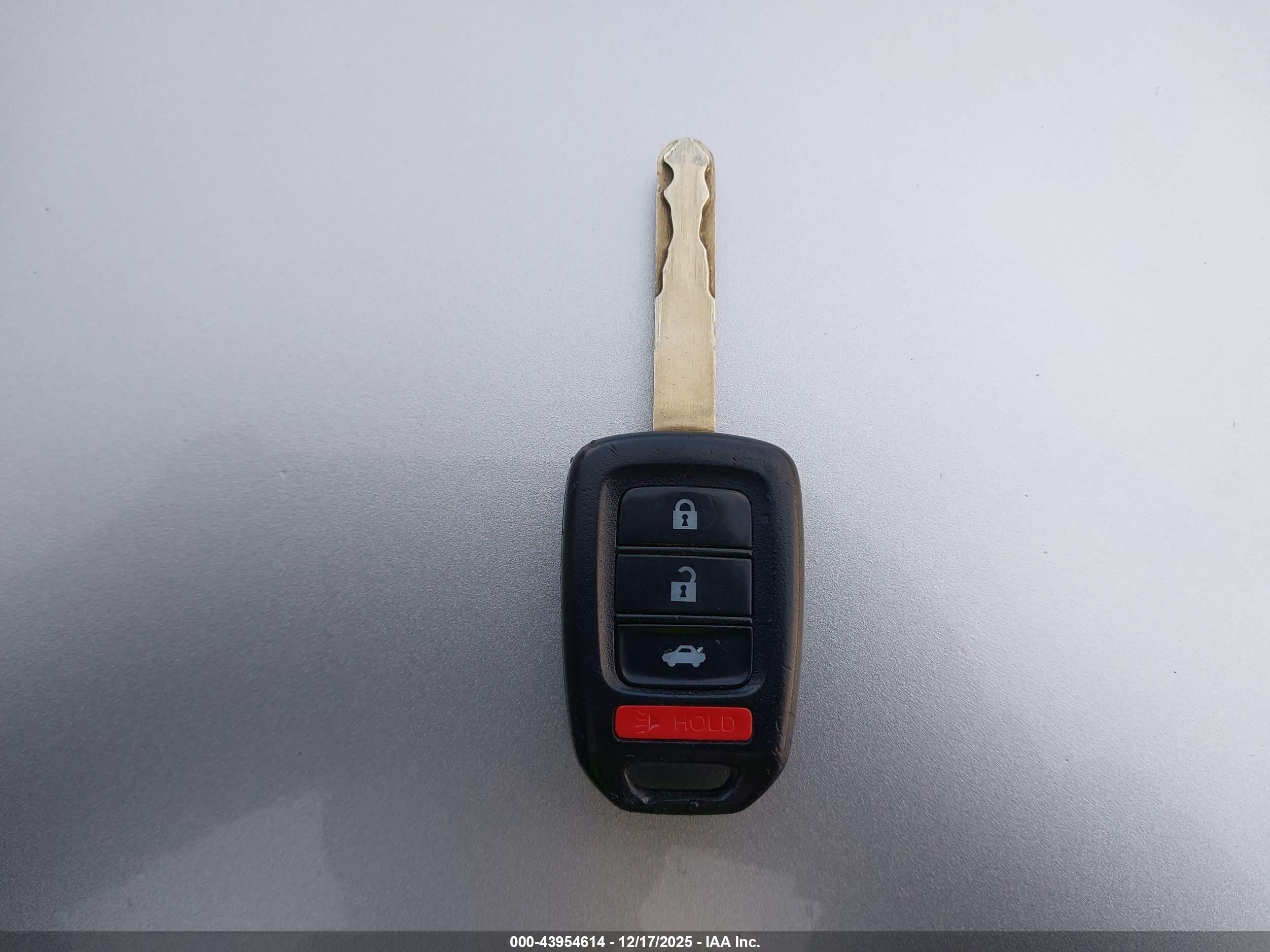 HONDA ACCORD image 11