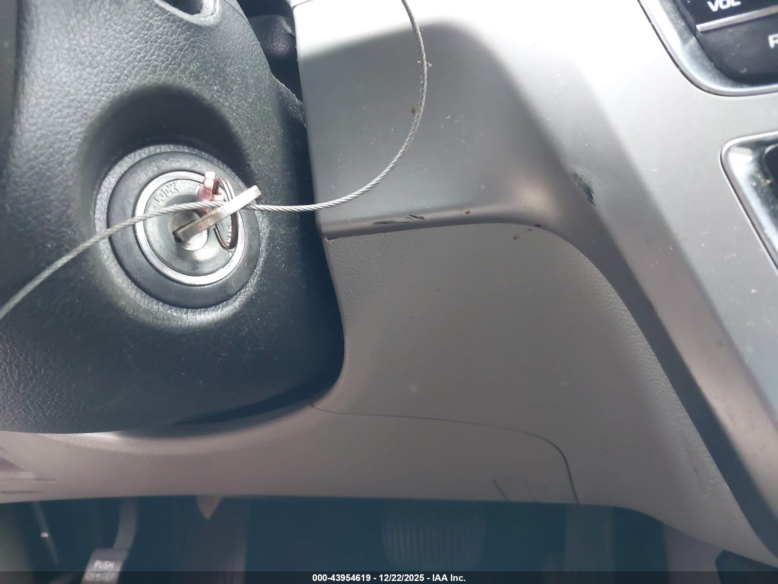 HYUNDAI SONATA image 11