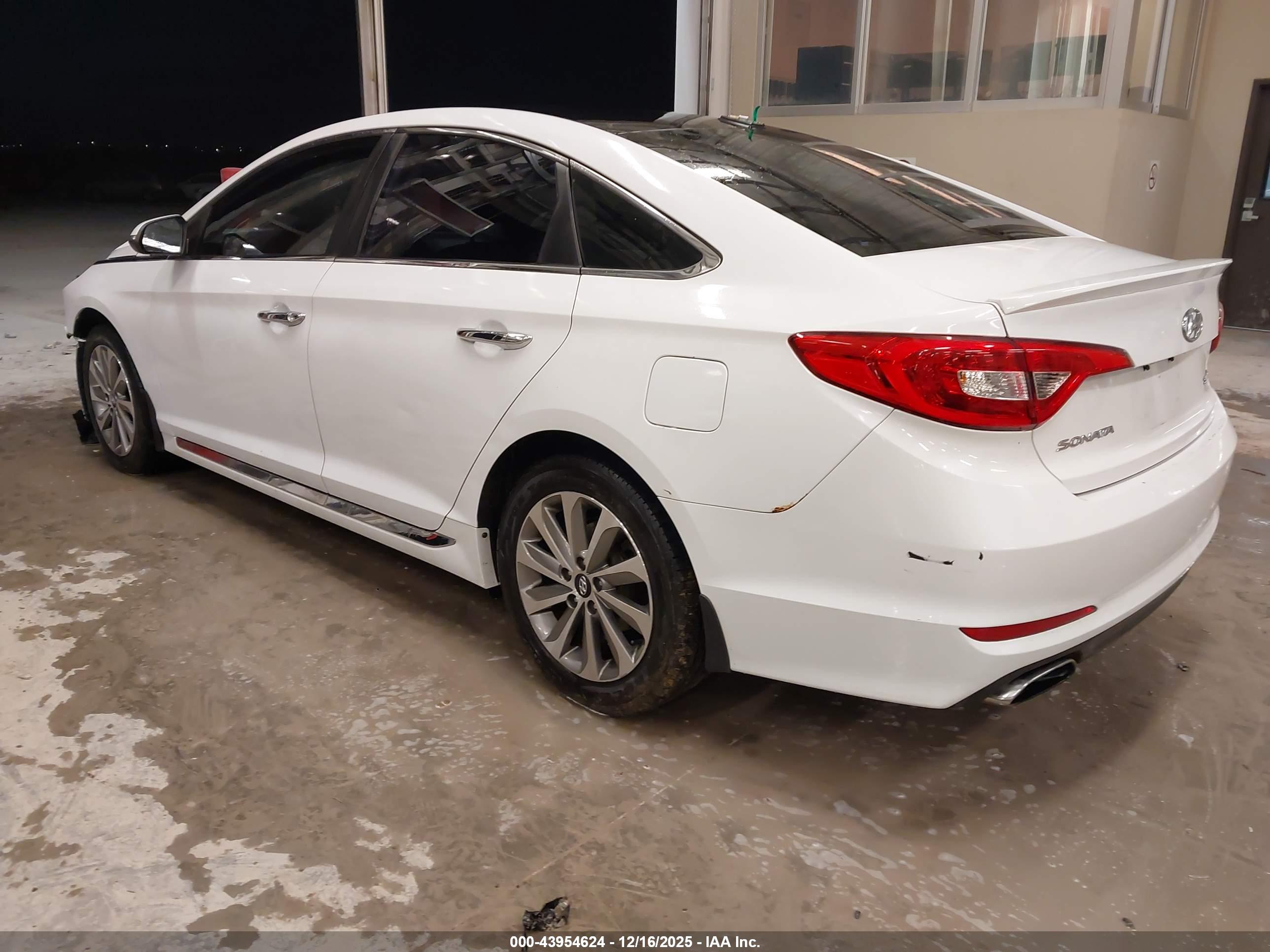 HYUNDAI SONATA image 3