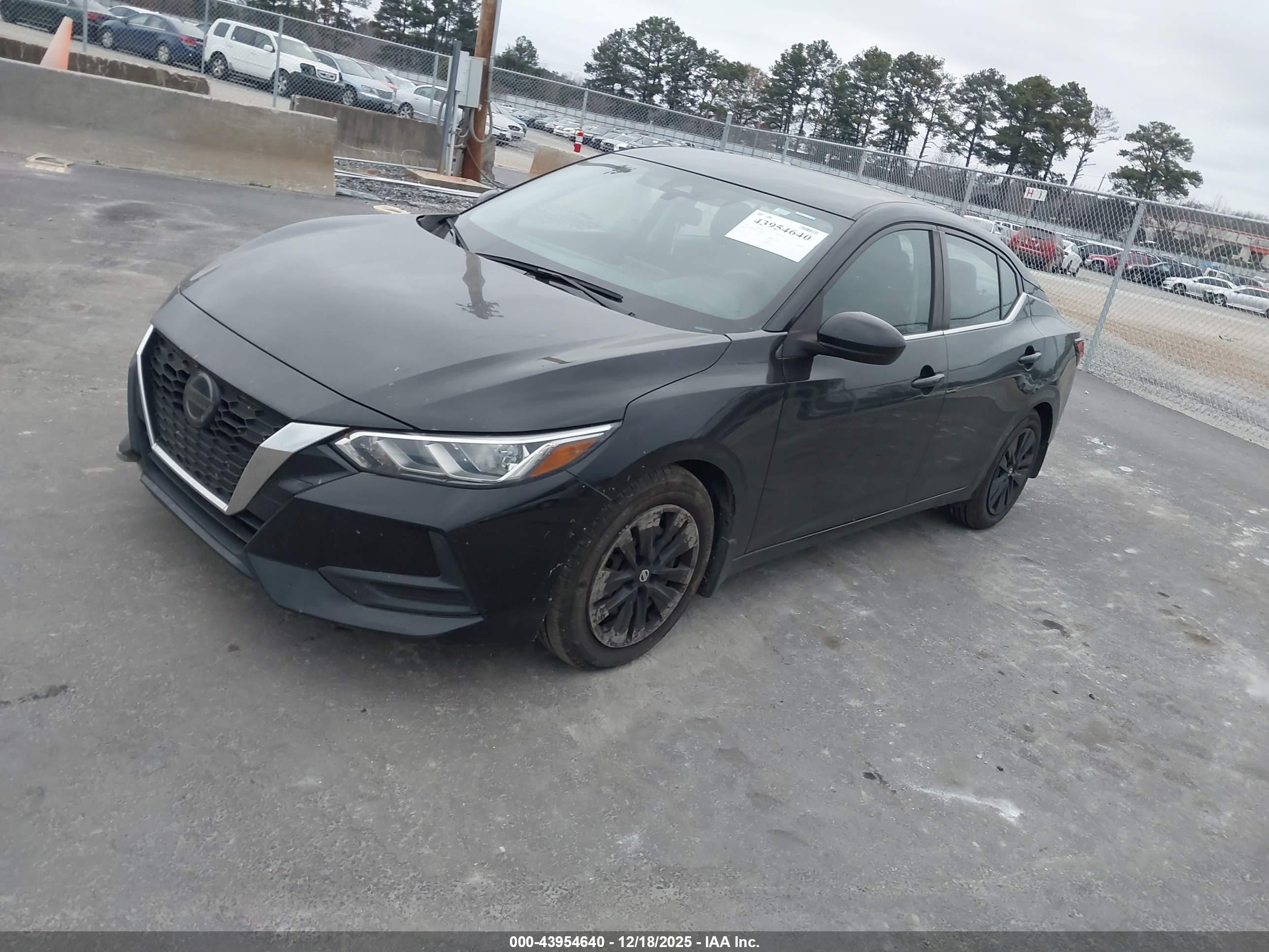 NISSAN SENTRA image 2