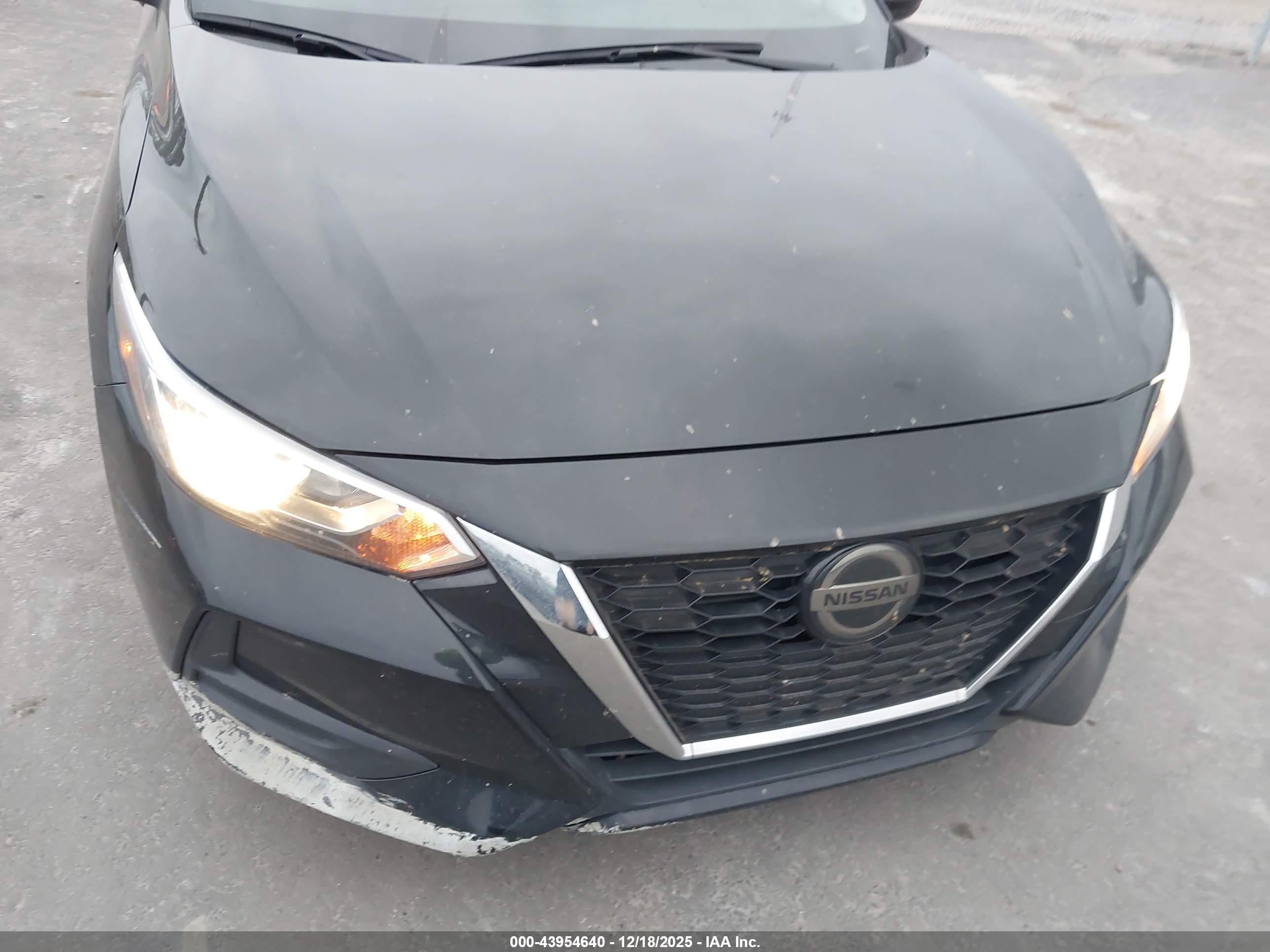 NISSAN SENTRA image 6