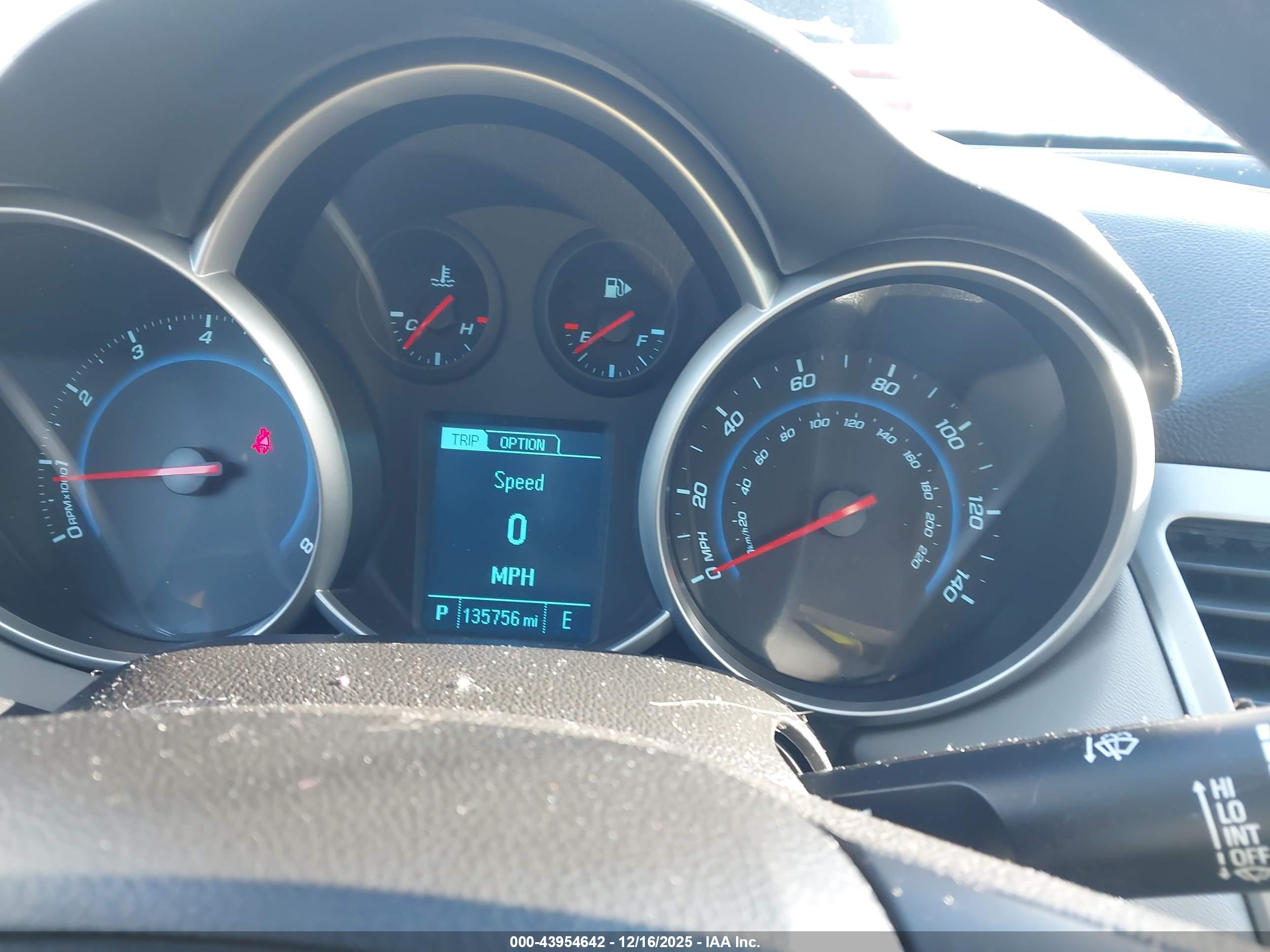CHEVROLET CRUZE image 7
