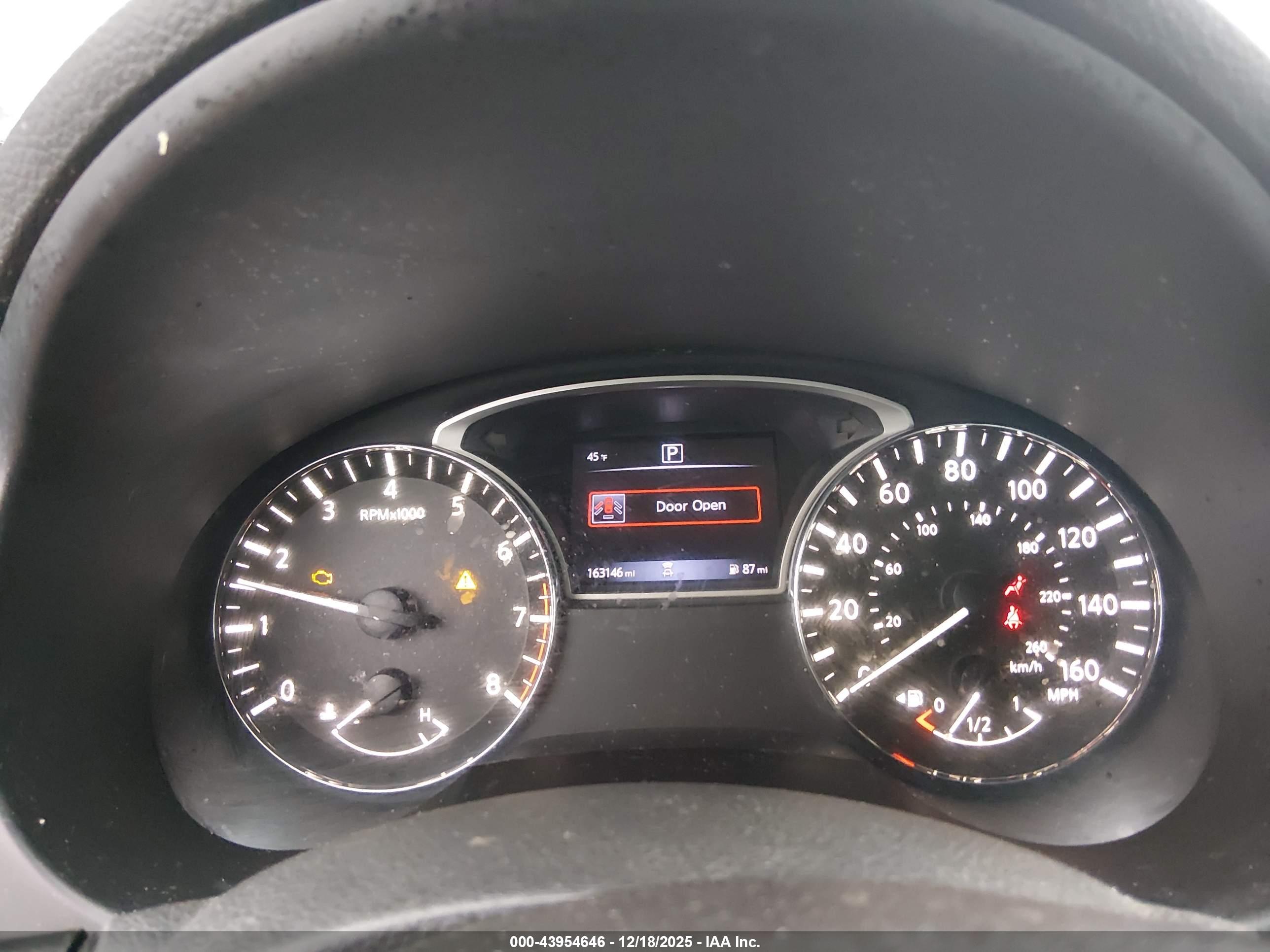 NISSAN ALTIMA image 7