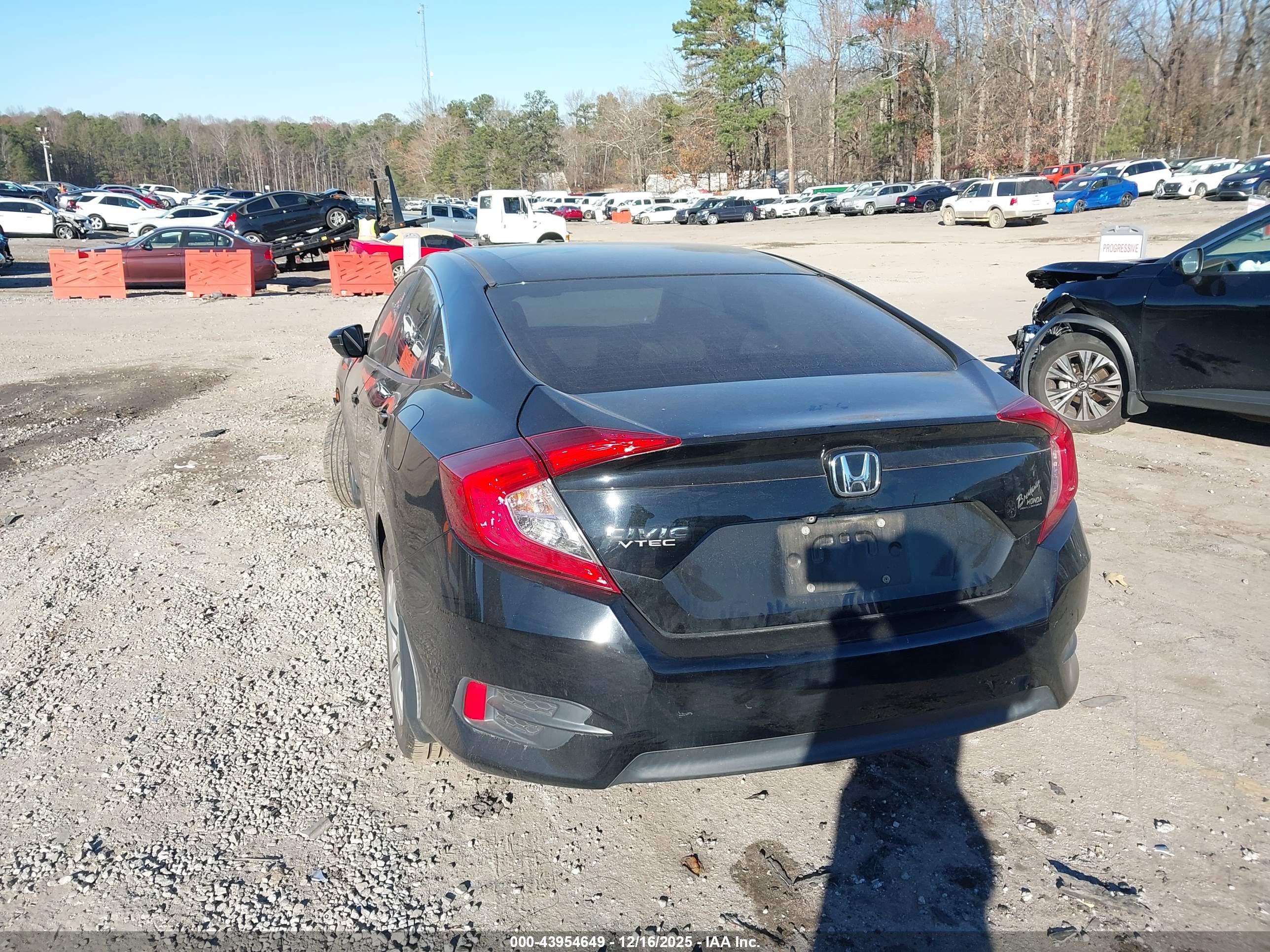 HONDA CIVIC image 3