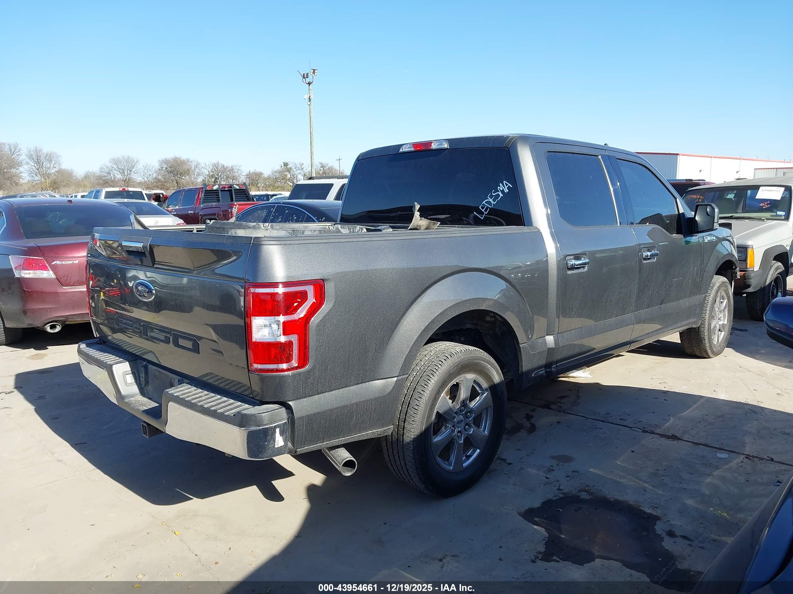 FORD F-150 image 4