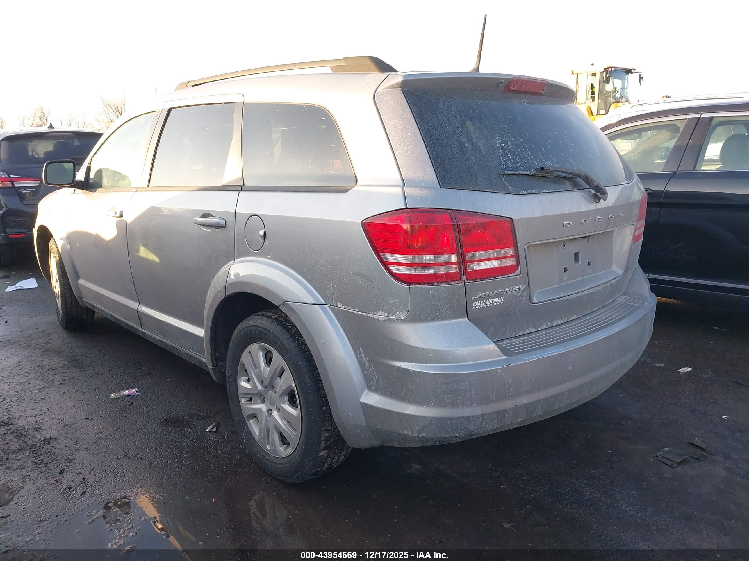 DODGE JOURNEY image 3