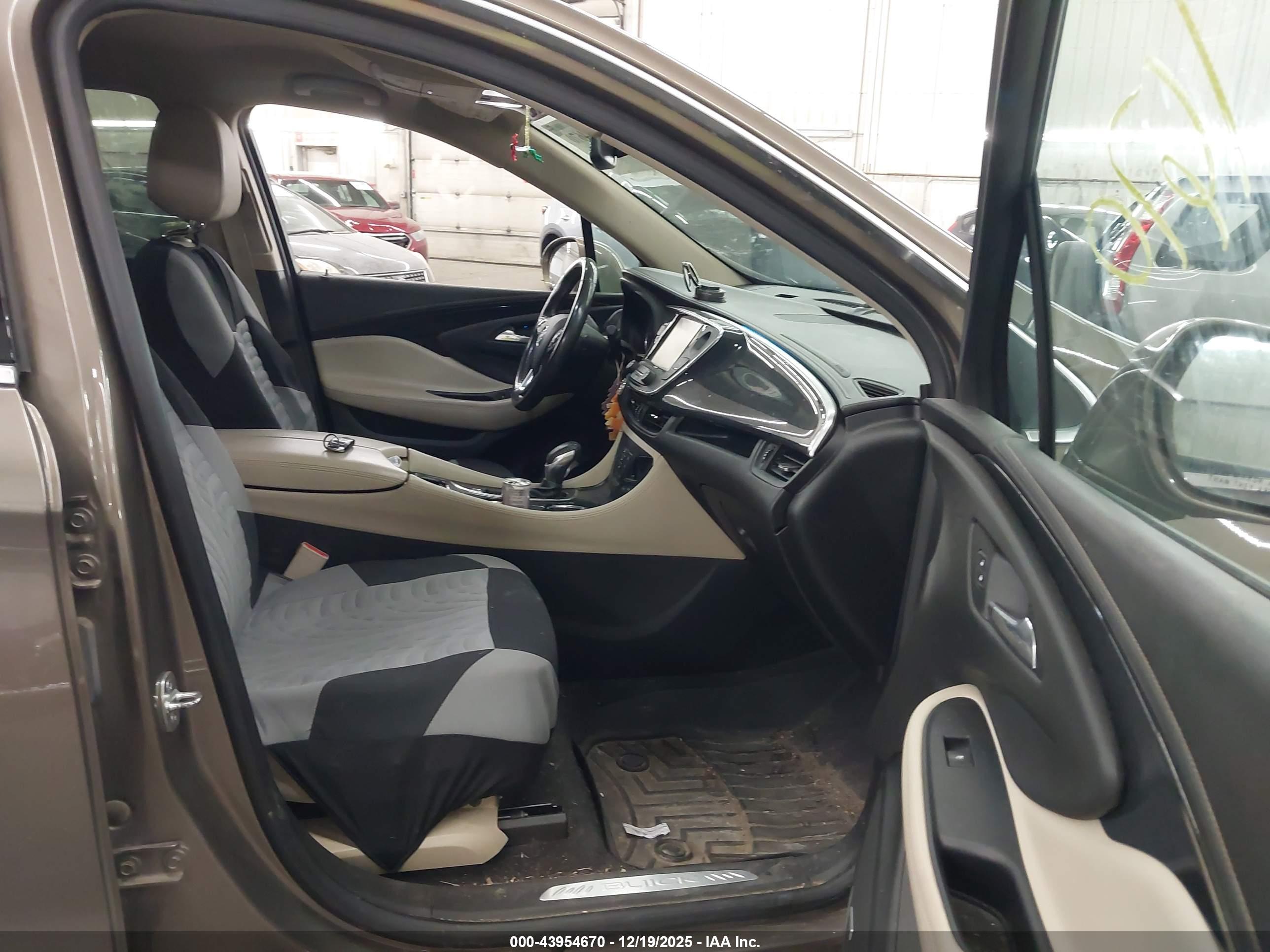 BUICK ENVISION image 5