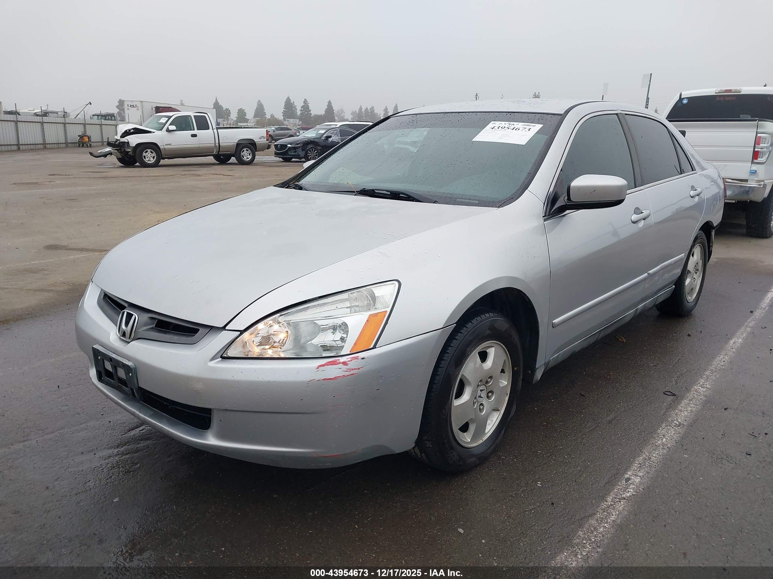 HONDA ACCORD image 2