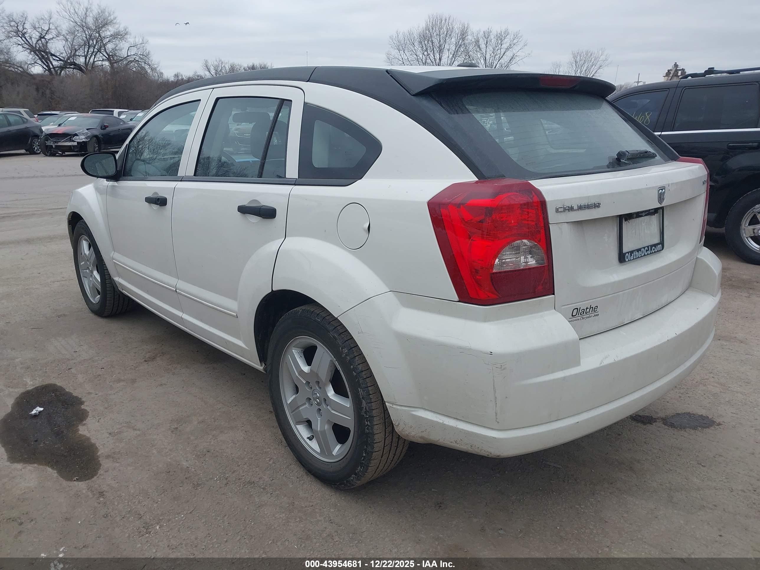 DODGE CALIBER image 3