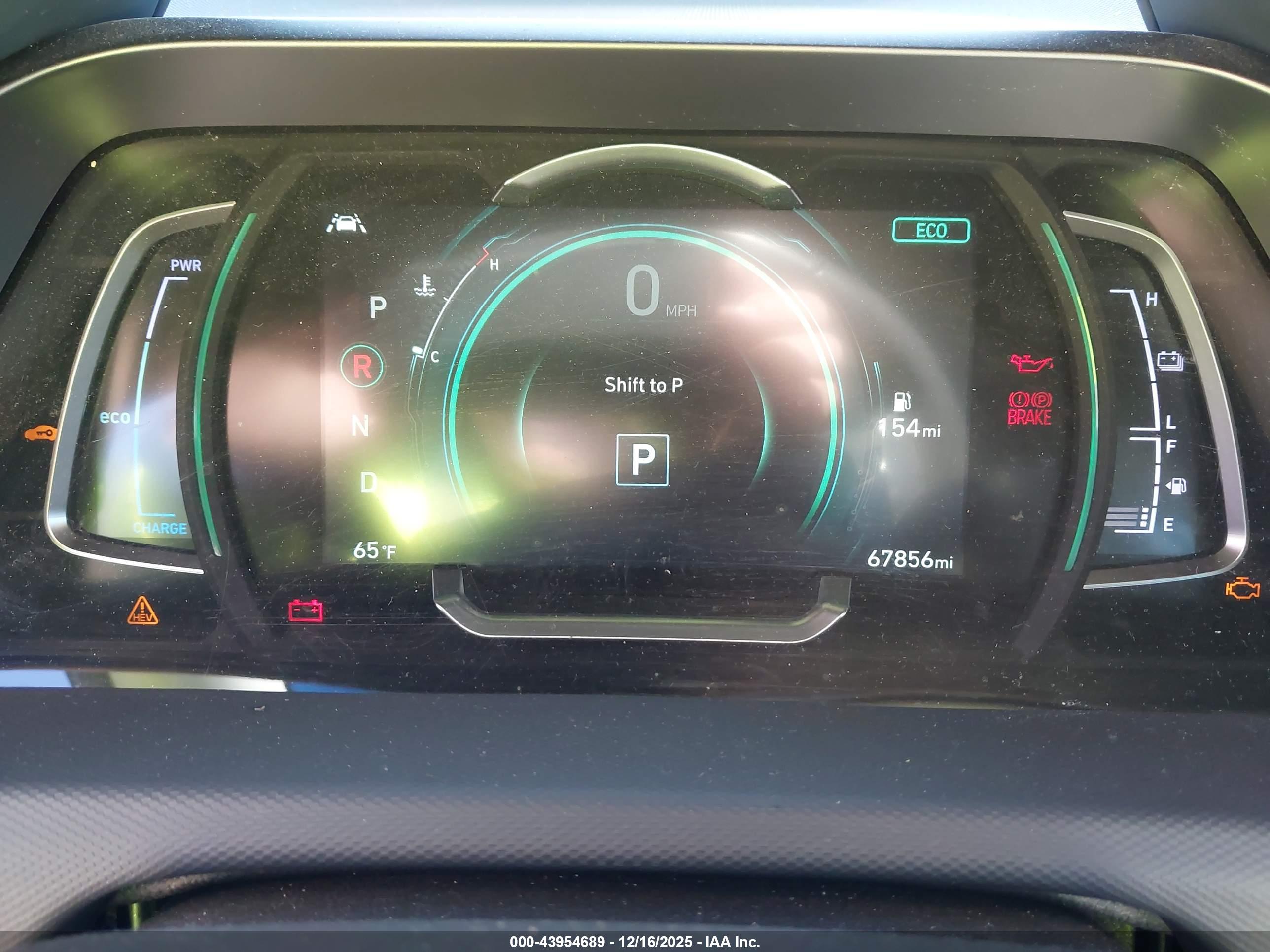 HYUNDAI IONIQ image 7