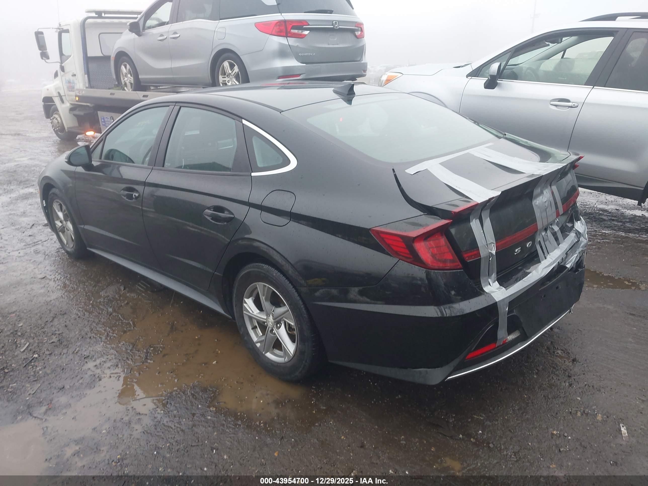 HYUNDAI SONATA image 3