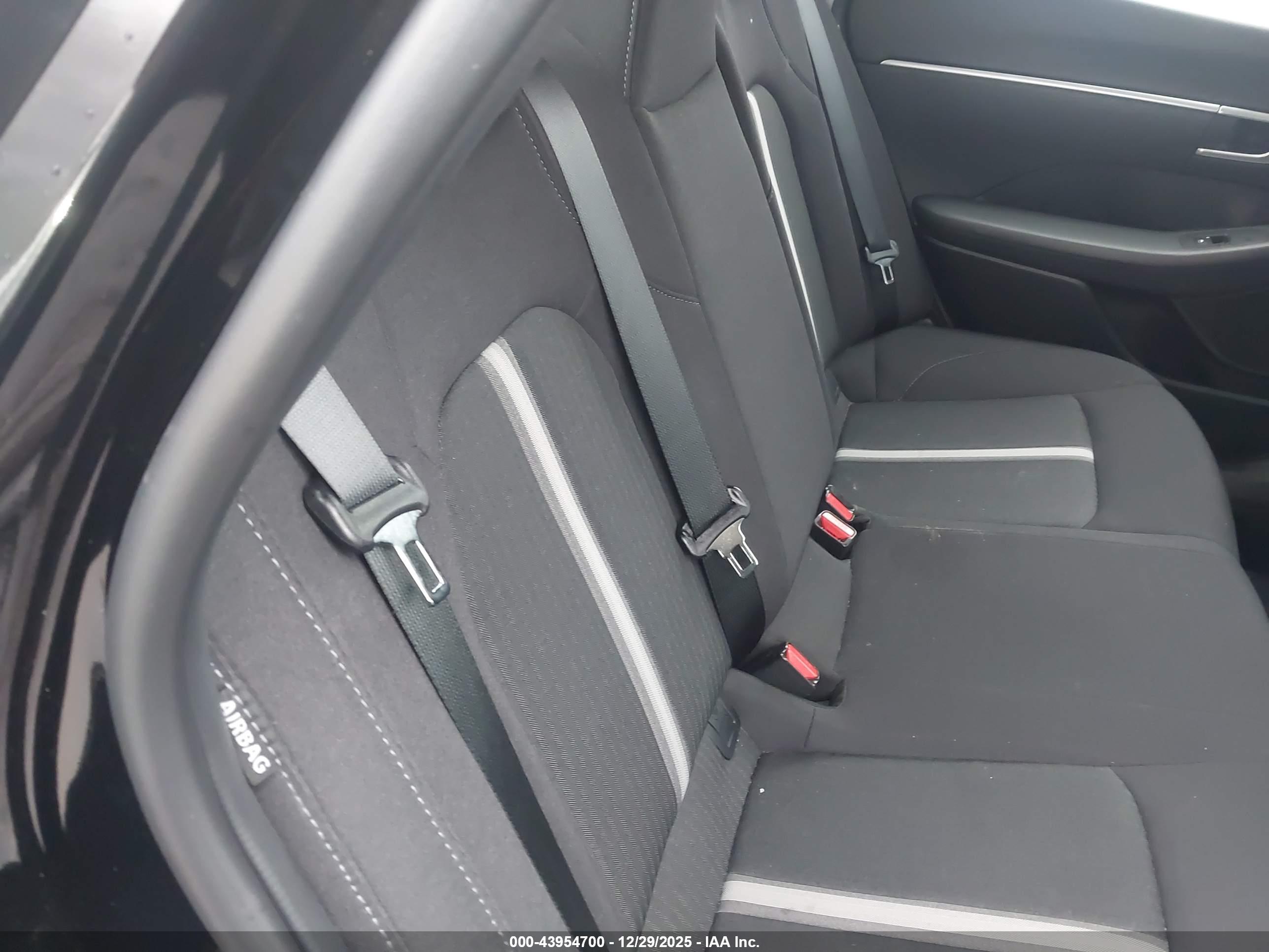 HYUNDAI SONATA image 8