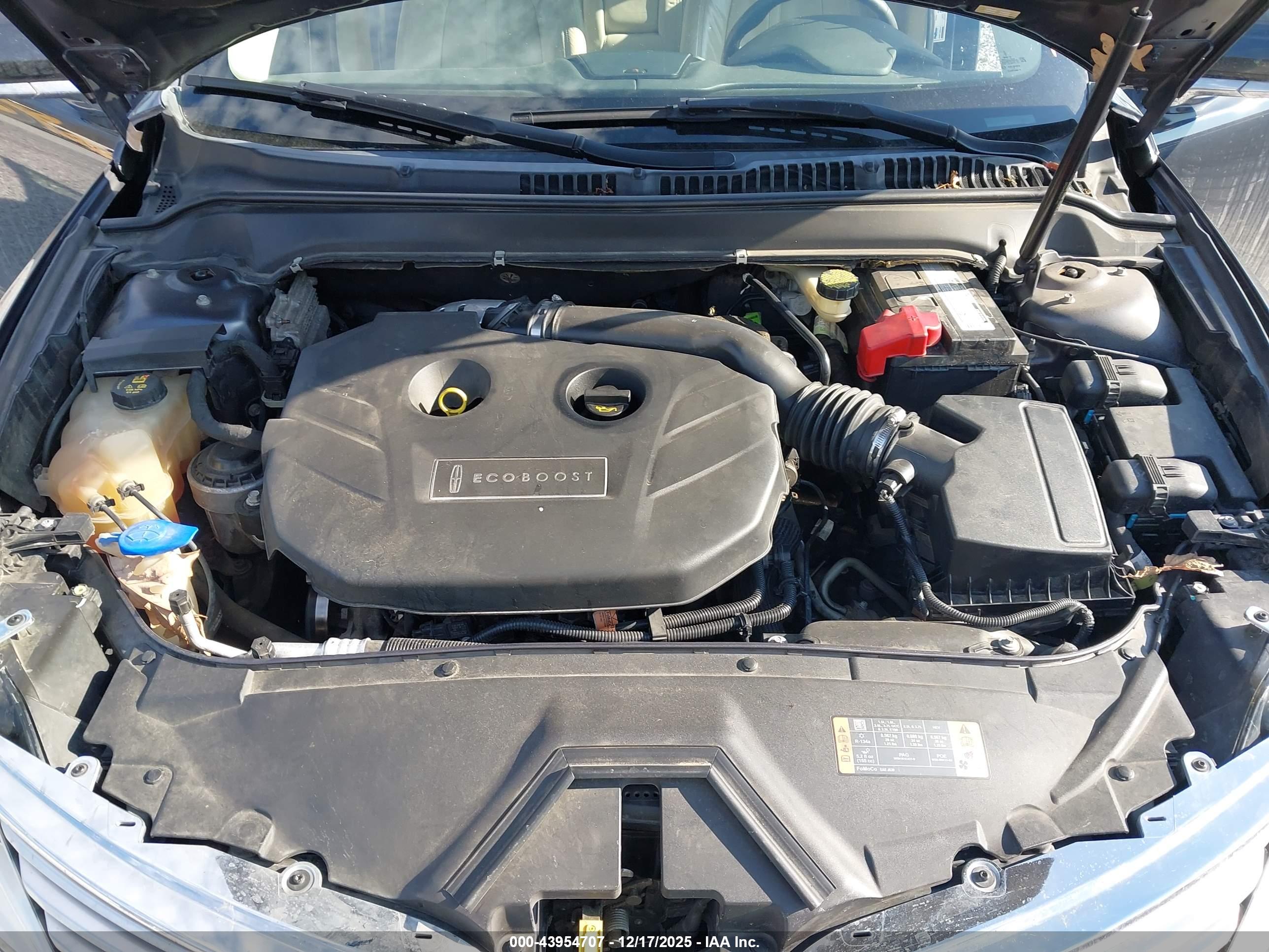 LINCOLN MKZ image 10