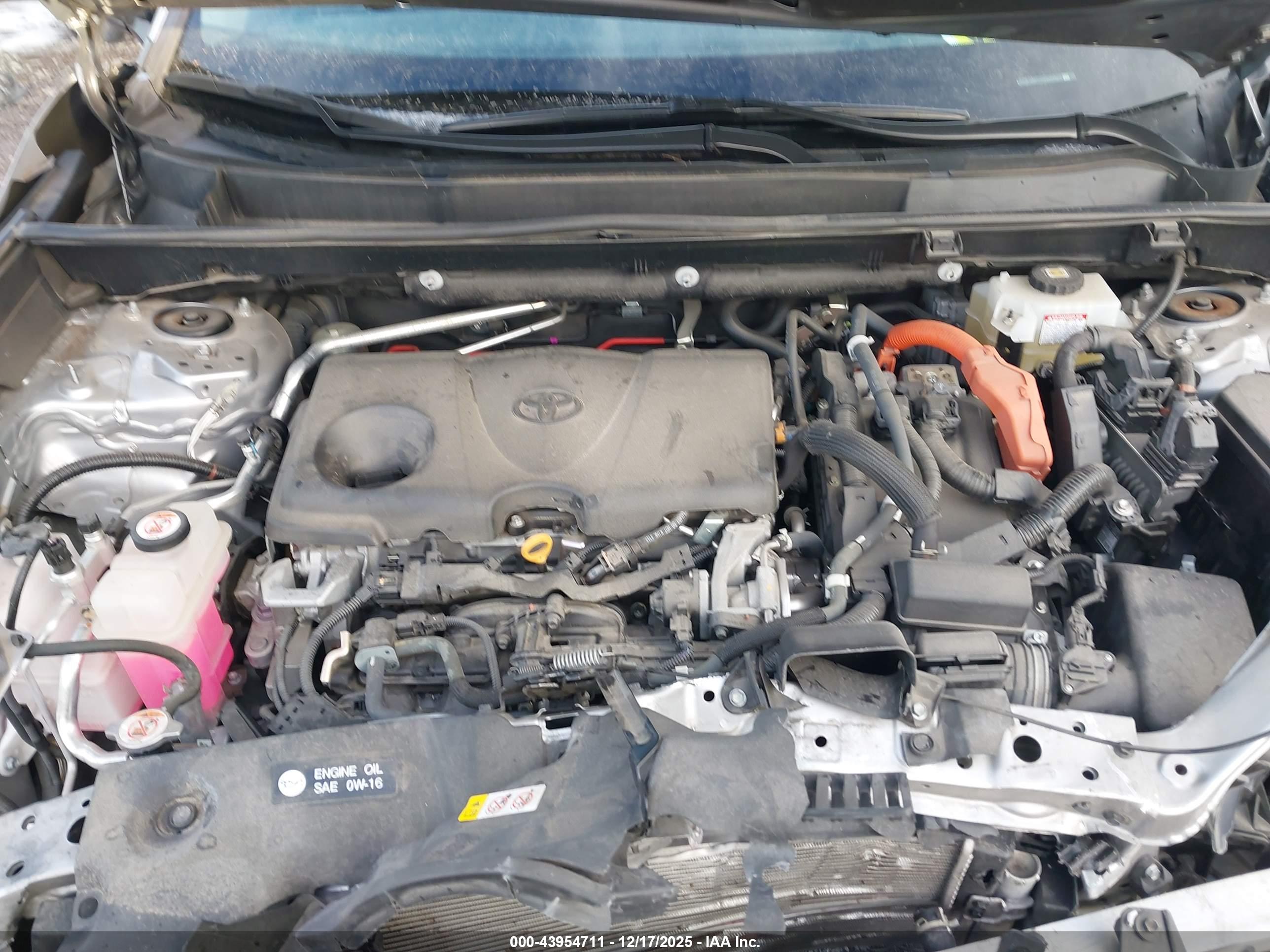 TOYOTA RAV4 image 10