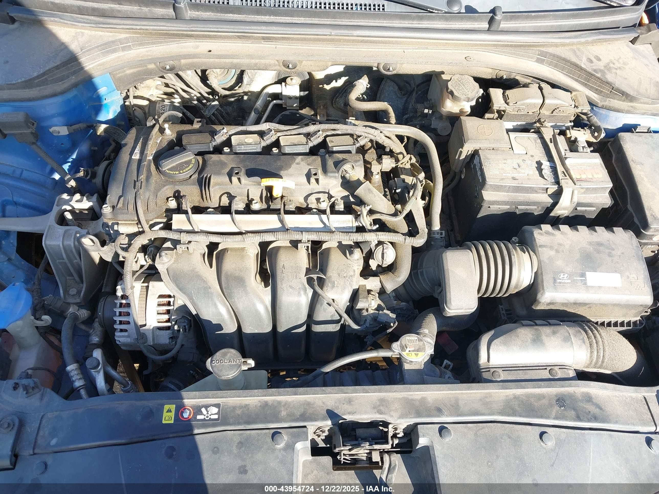 HYUNDAI ELANTRA image 10