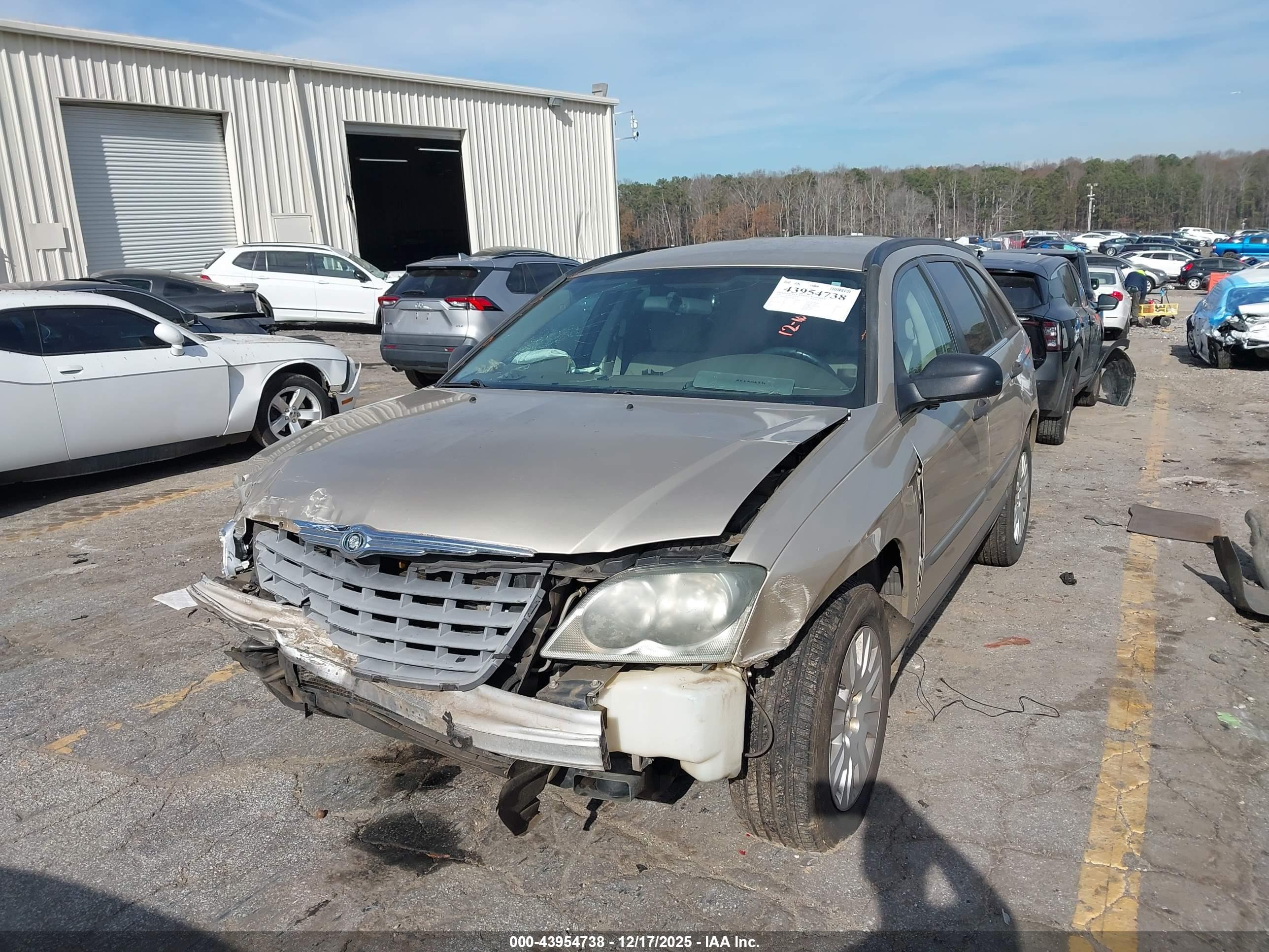 CHRYSLER PACIFICA image 2