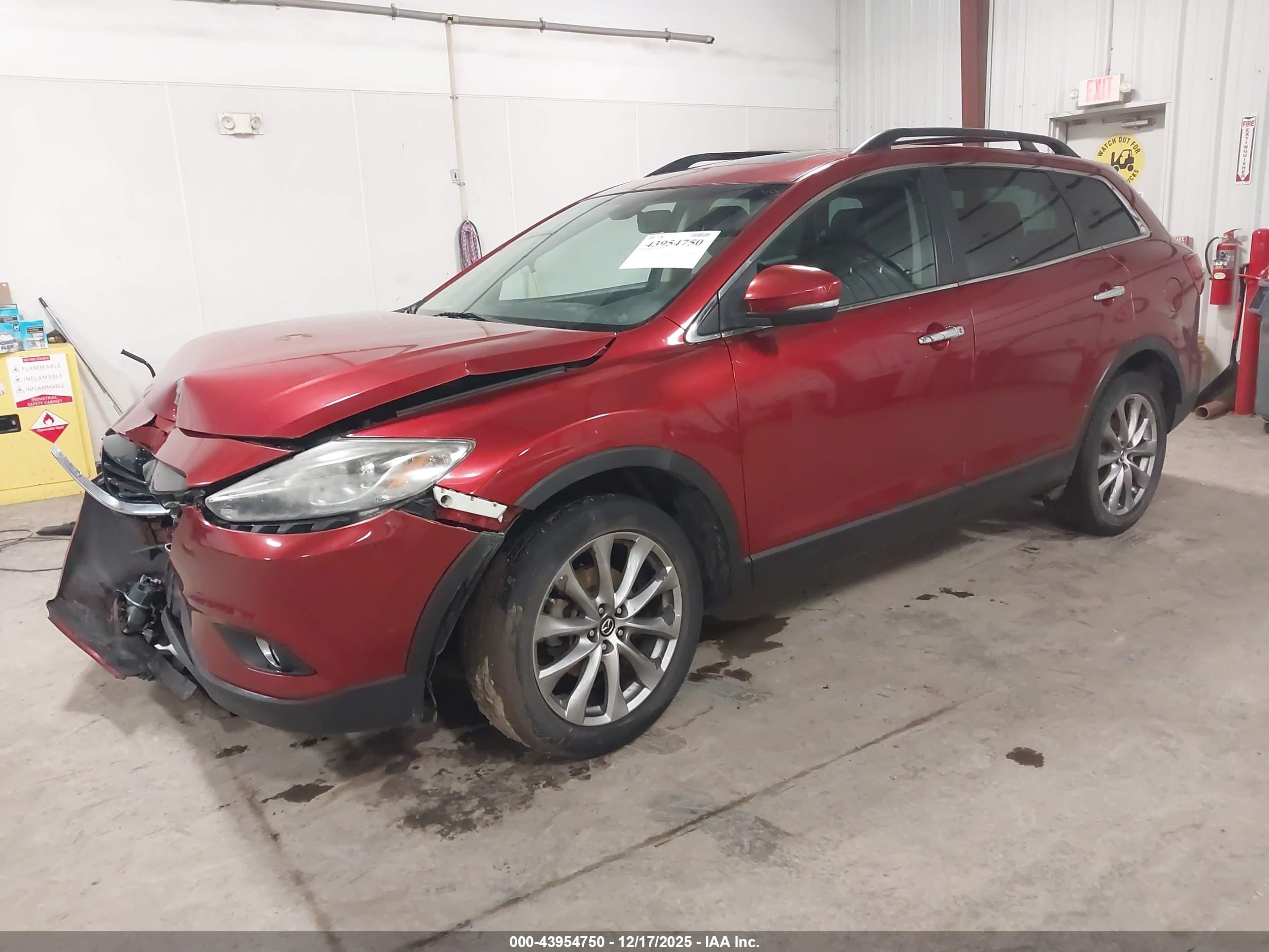 MAZDA CX-9 image 2