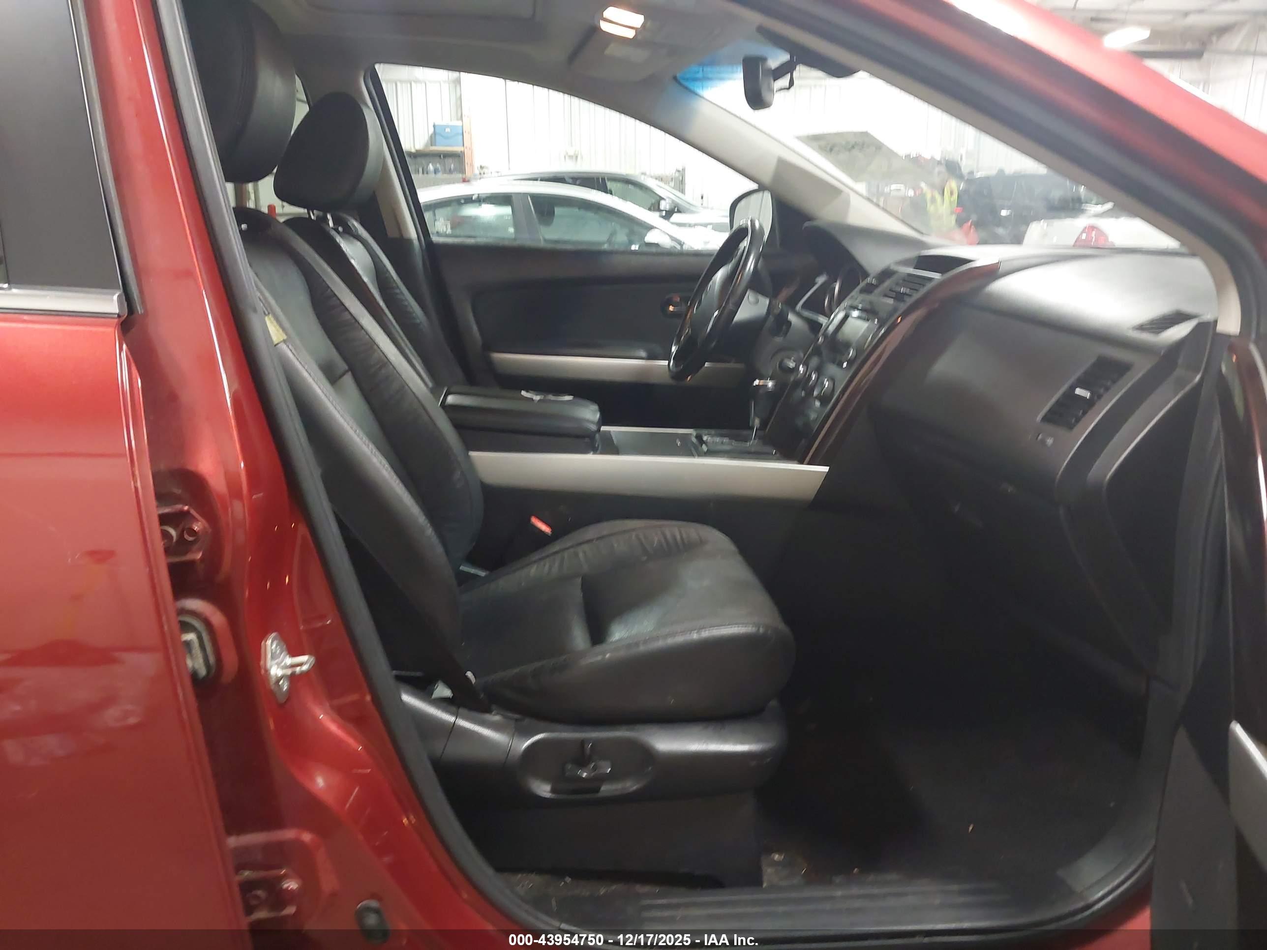 MAZDA CX-9 image 5