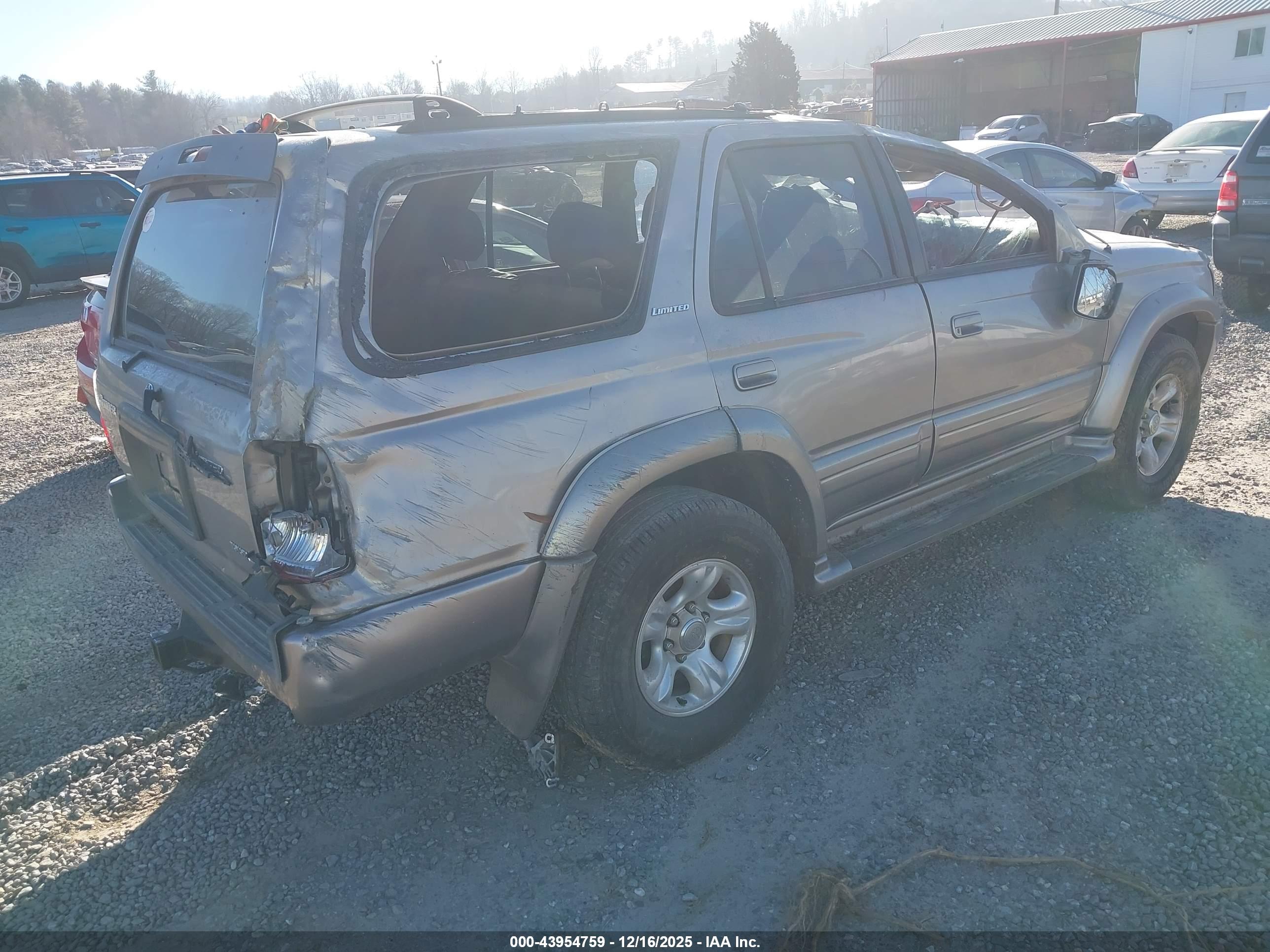 TOYOTA 4RUNNER image 4