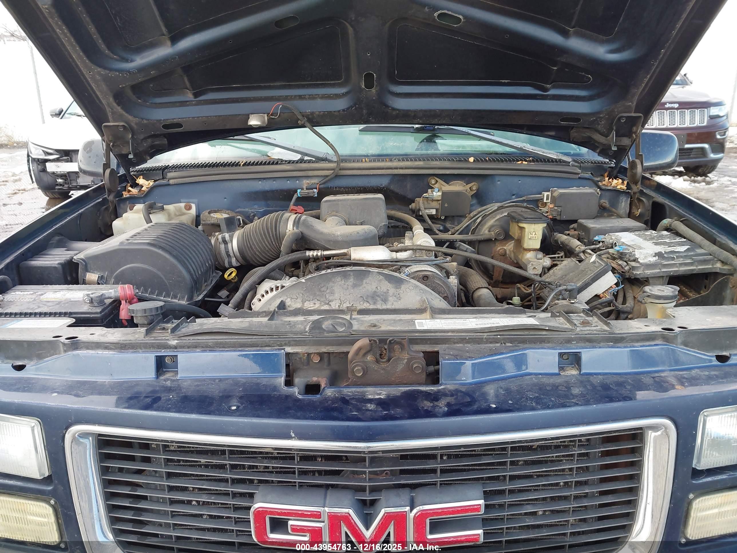GMC SIERRA image 10