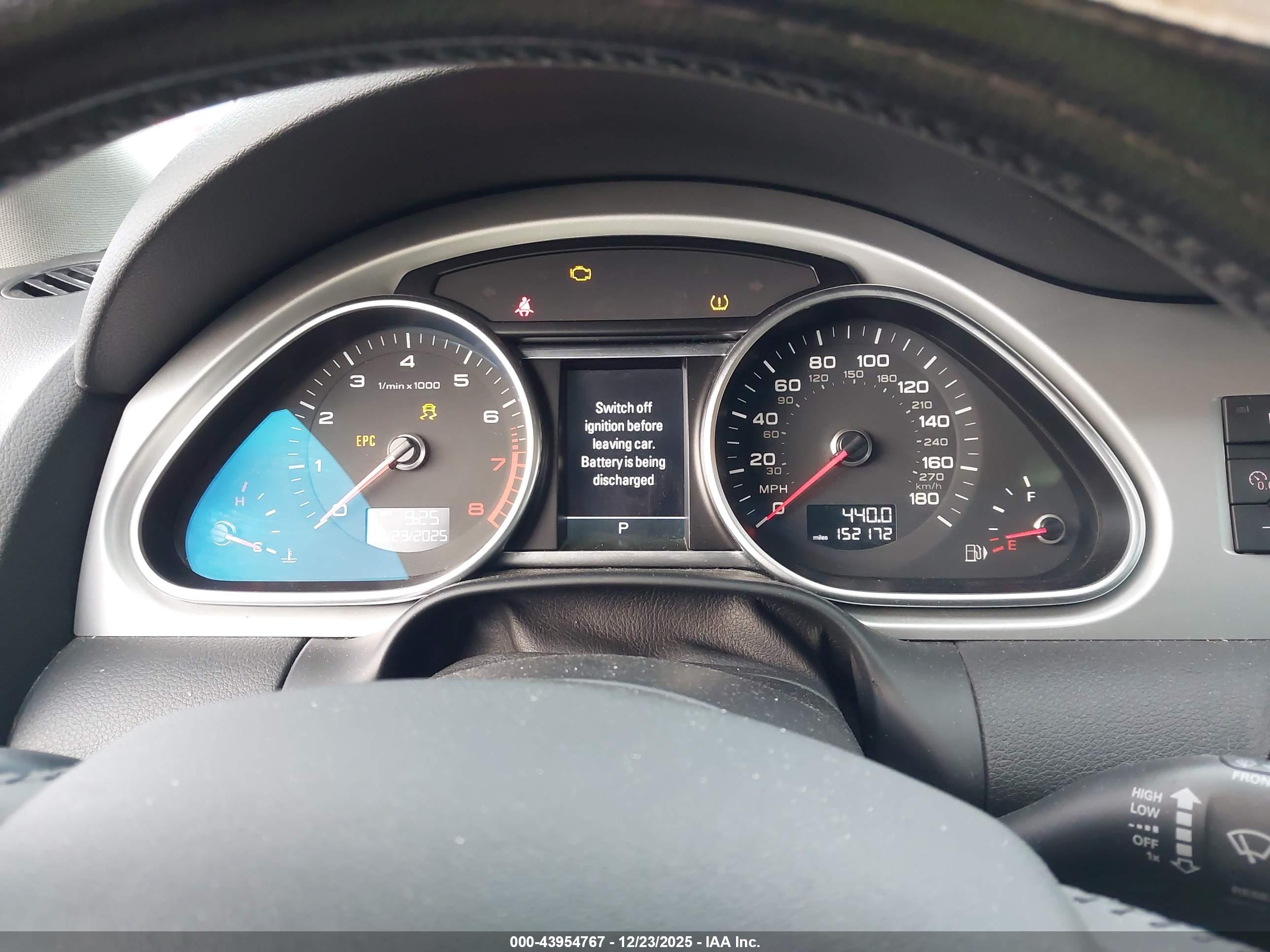 AUDI Q7 image 7