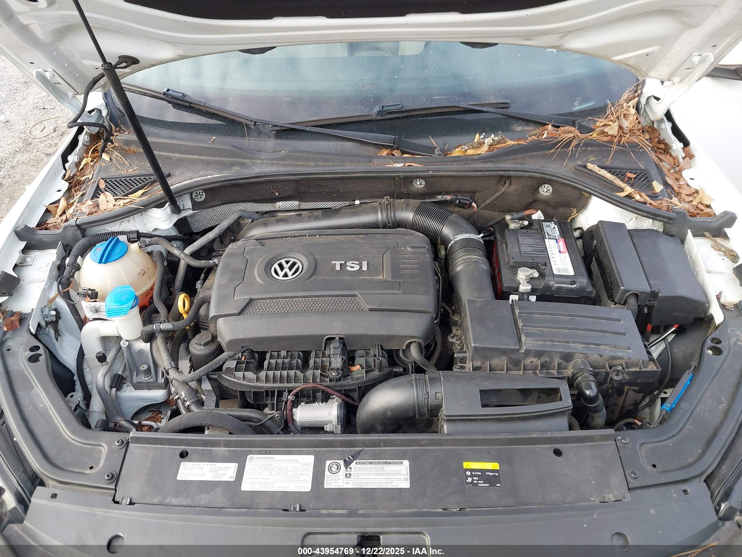 VOLKSWAGEN PASSAT image 10