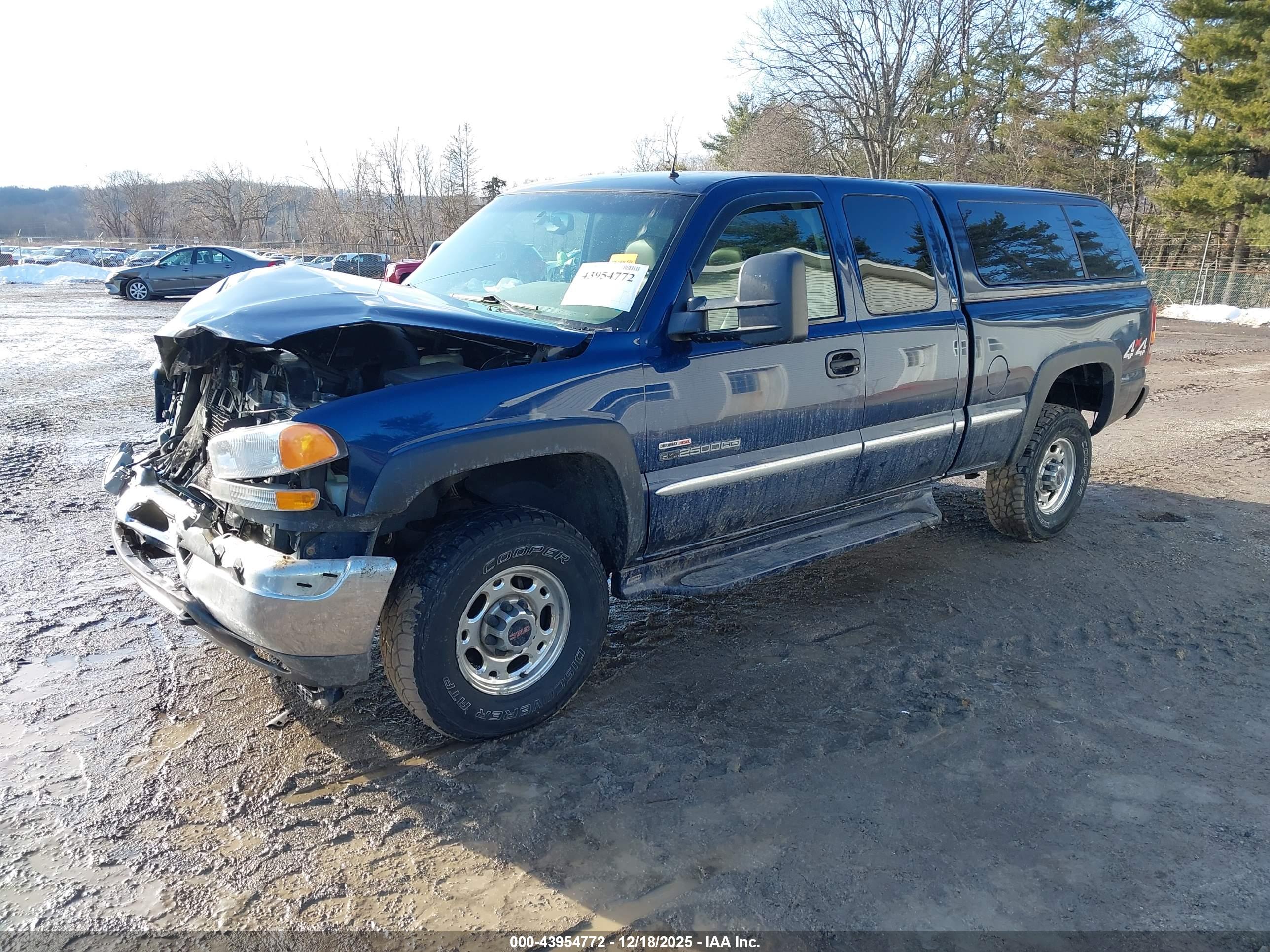 GMC SIERRA image 2