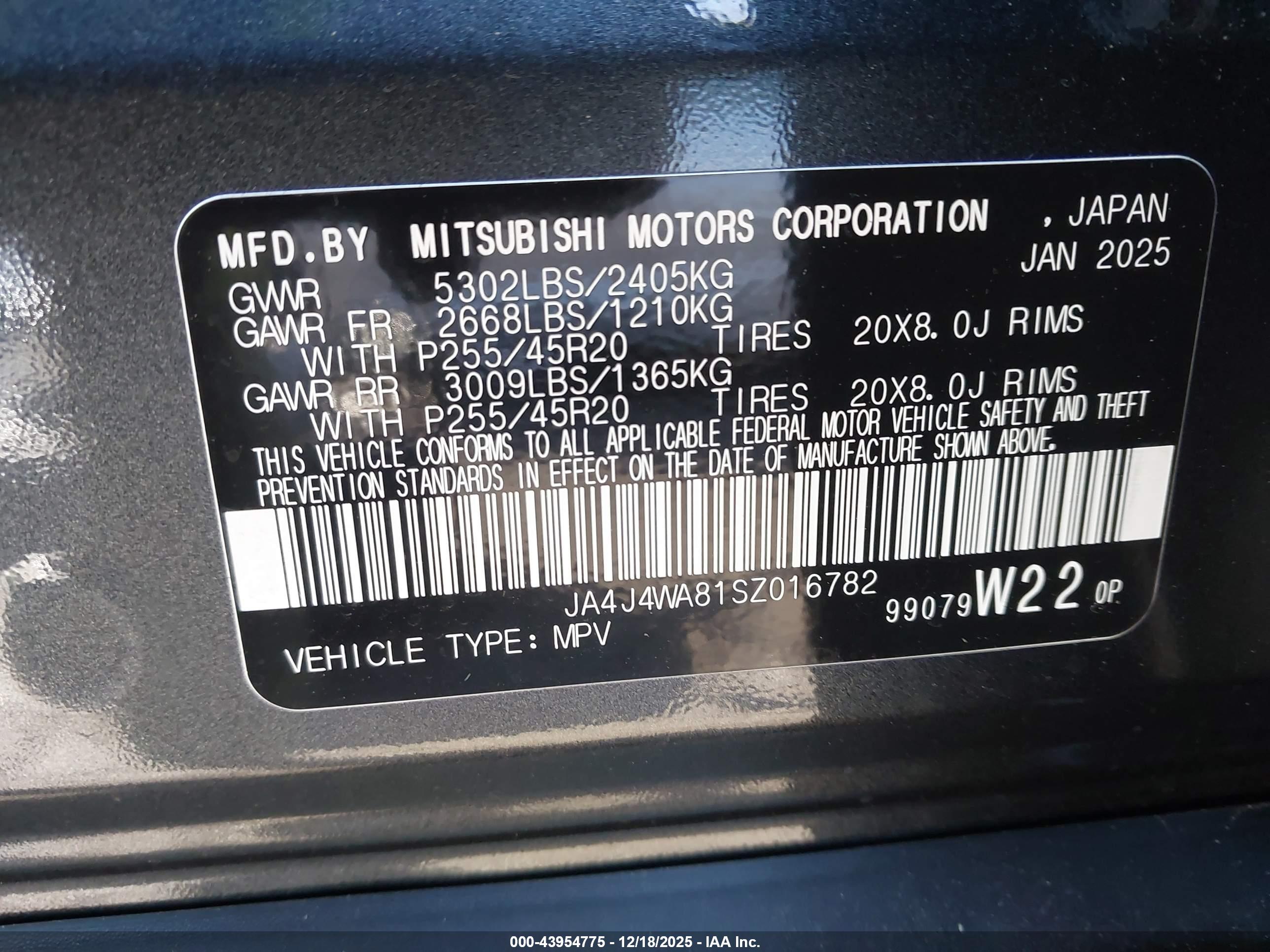 MITSUBISHI OUTLANDER image 9
