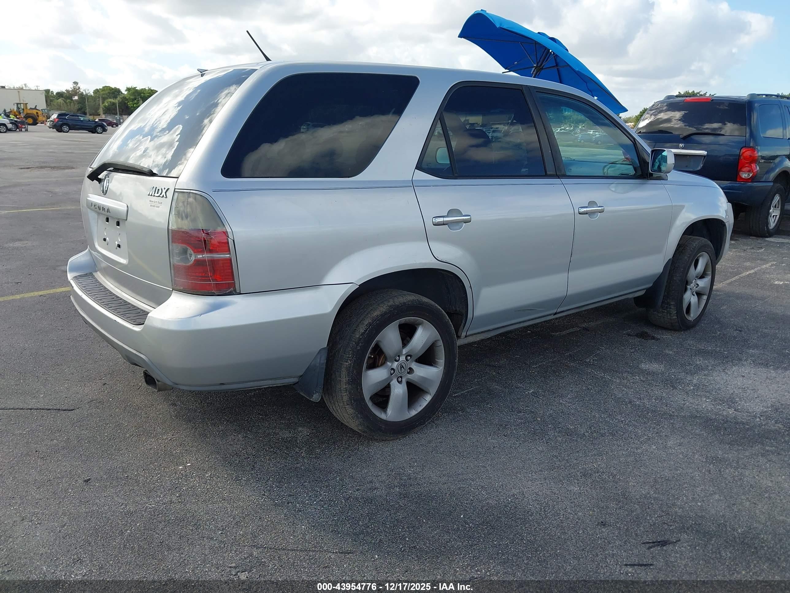 ACURA MDX image 4